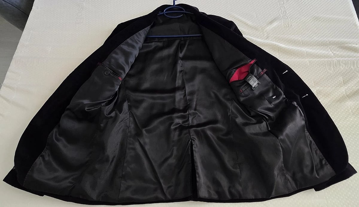 Blazer de terciopelo negro de Celio - photo 2
