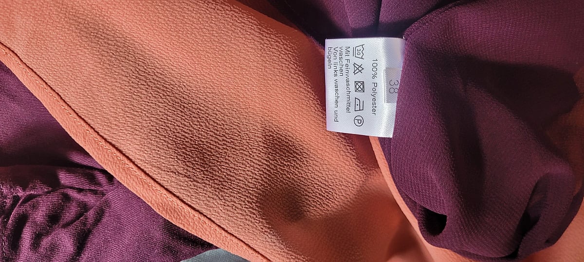 Sienna Peach V-Neck Camisole - photo 4