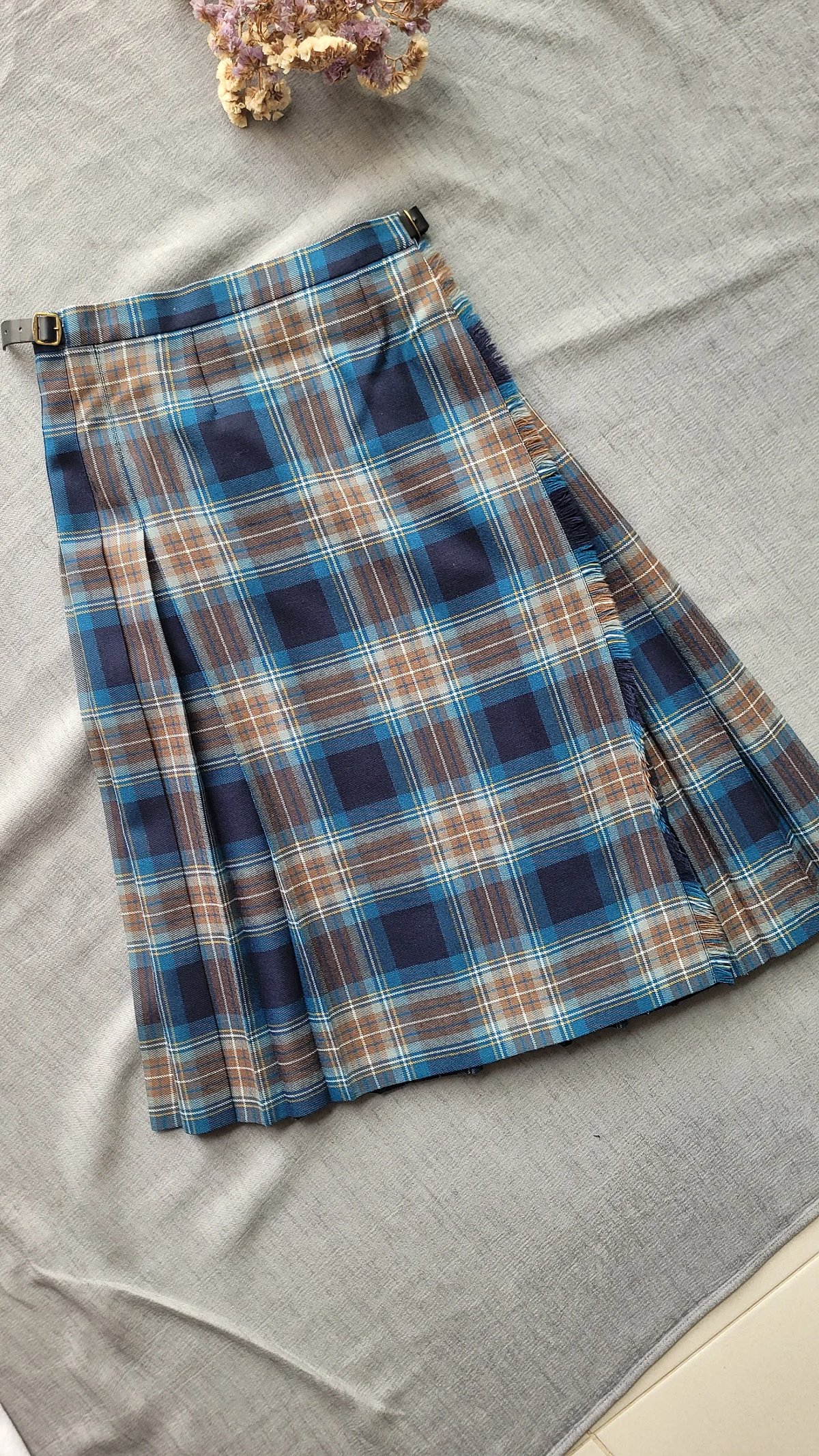 Kilt de lana virgen - photo 4