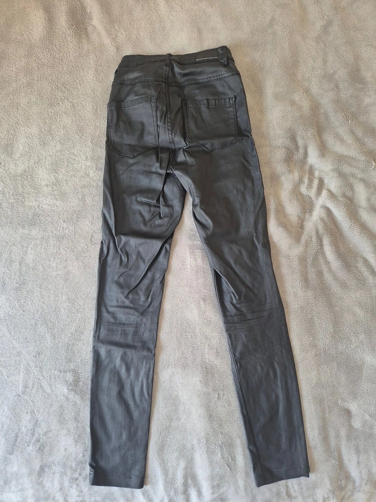 Pantalones ajustados con acabado «ONLY» - photo 2
