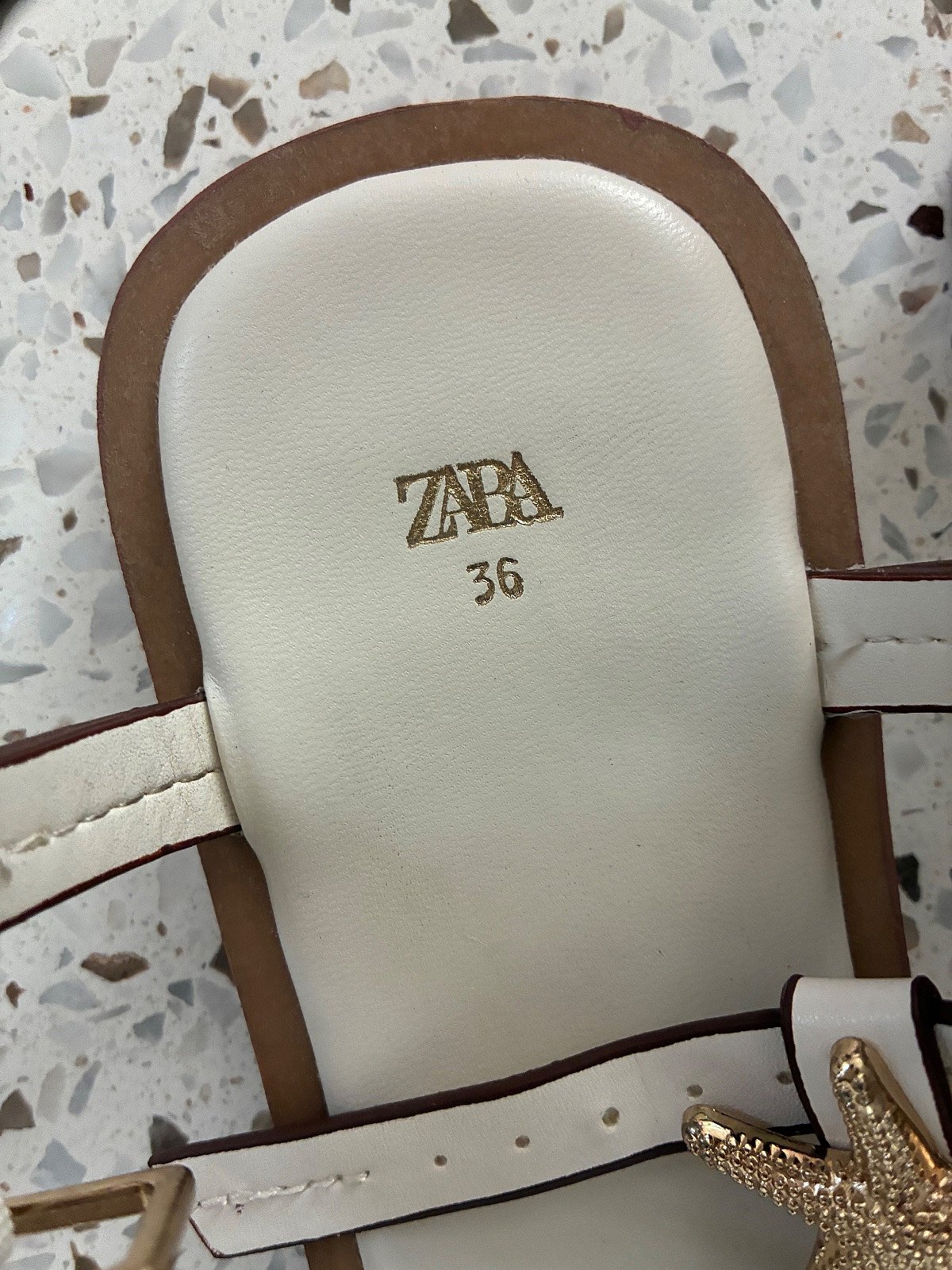 Zara Starfish Detail Flat Sandals - photo 2