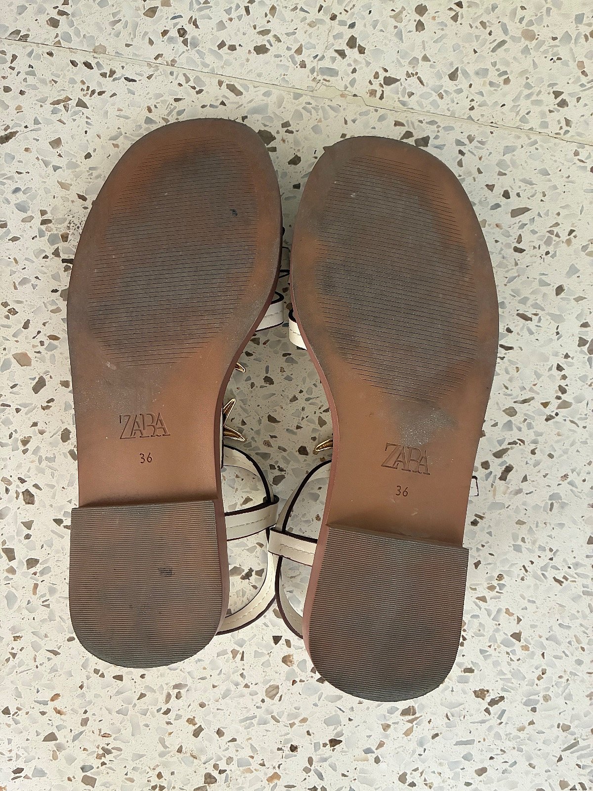 Zara Starfish Detail Flat Sandals - photo 3