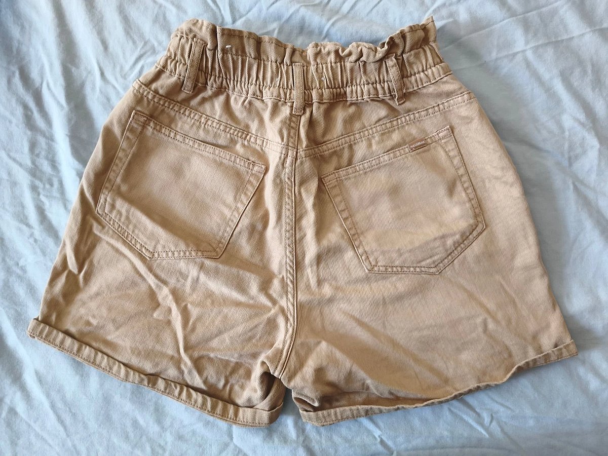 Xorts bil-kulur tar-ramel Pull&Bear - photo 2
