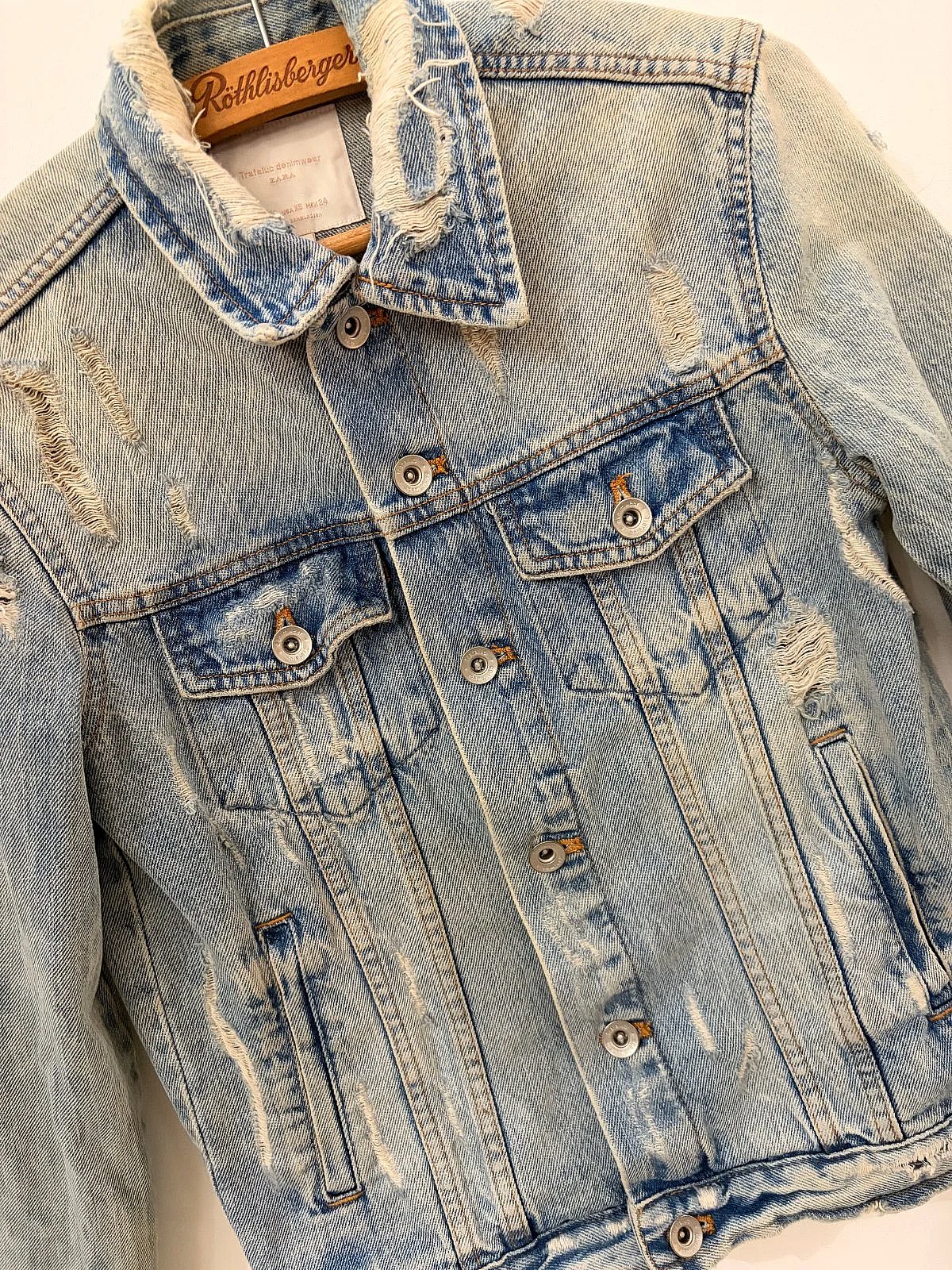 Ġakketta tad-Denim - Zara - photo 2