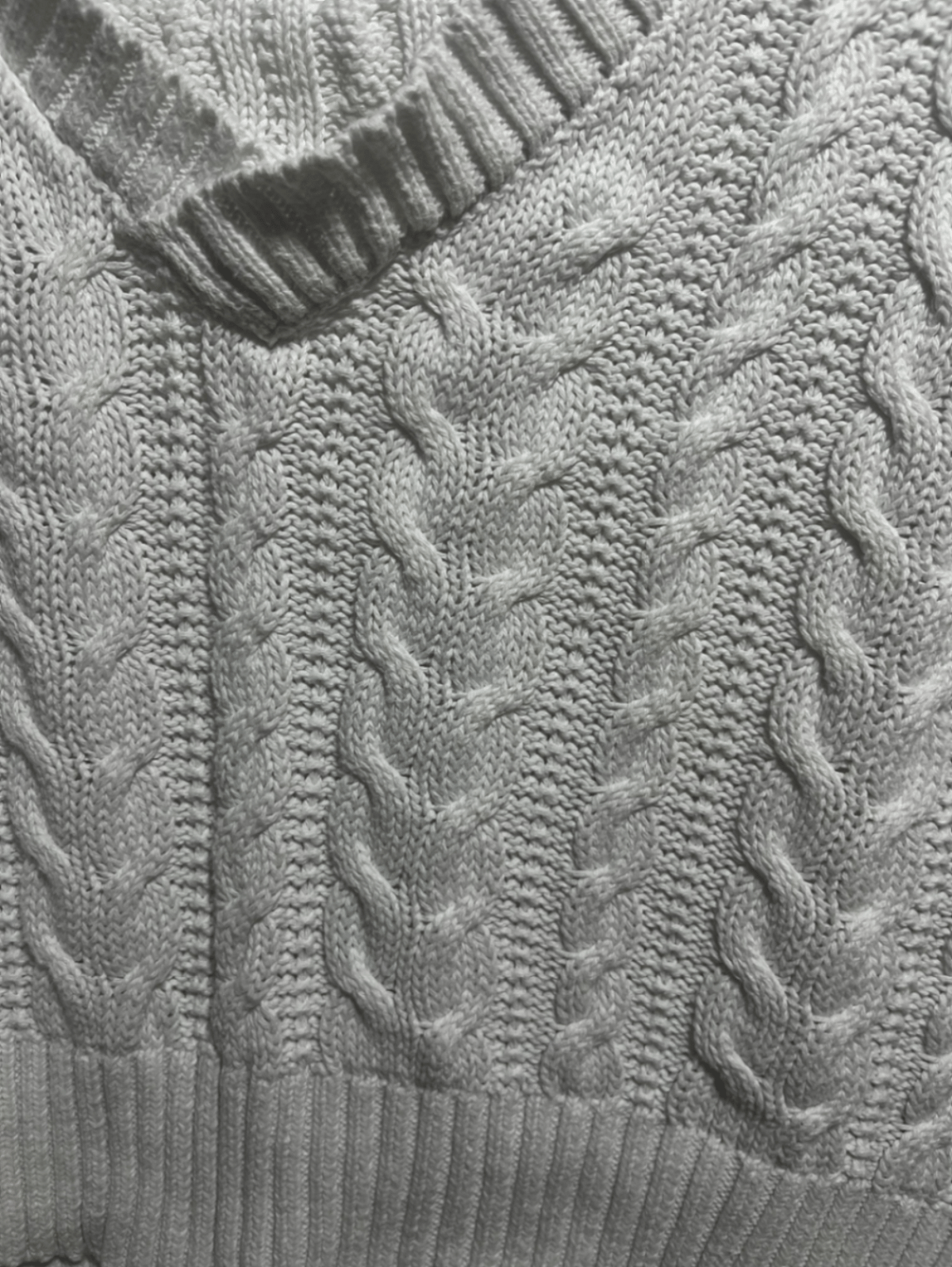 Ġamper Abjad b'Għonq V u Knit bil-Kejbil Crop - photo 2
