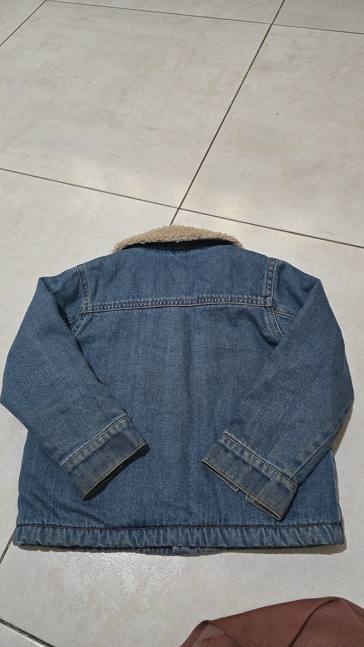 Ġakketta tad-Denim miksija b'Sherpa li jmiss - photo 2