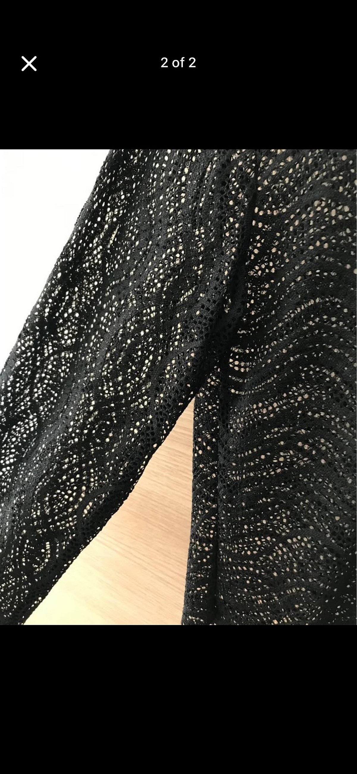 Top de manga comprida em renda preta da Zara - photo 2