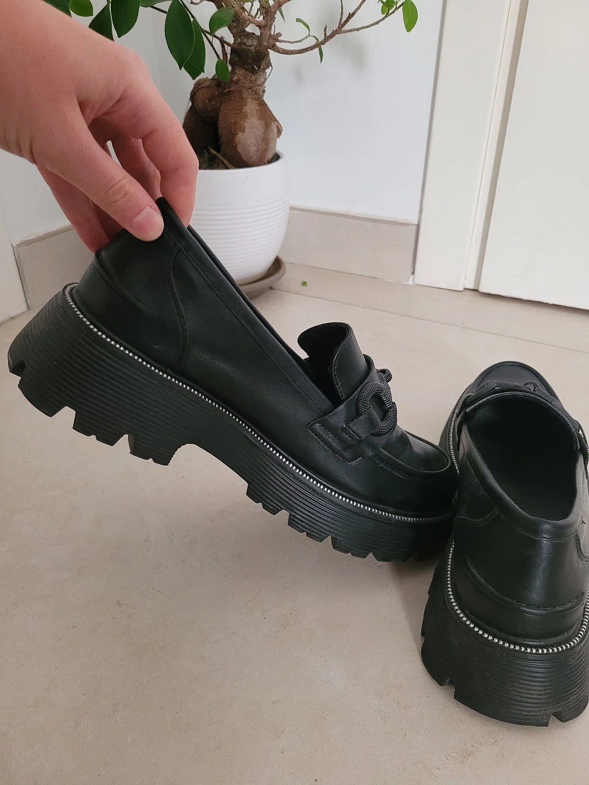Loafers Claudia Donatelli bil-pett tas-Suède - photo 2