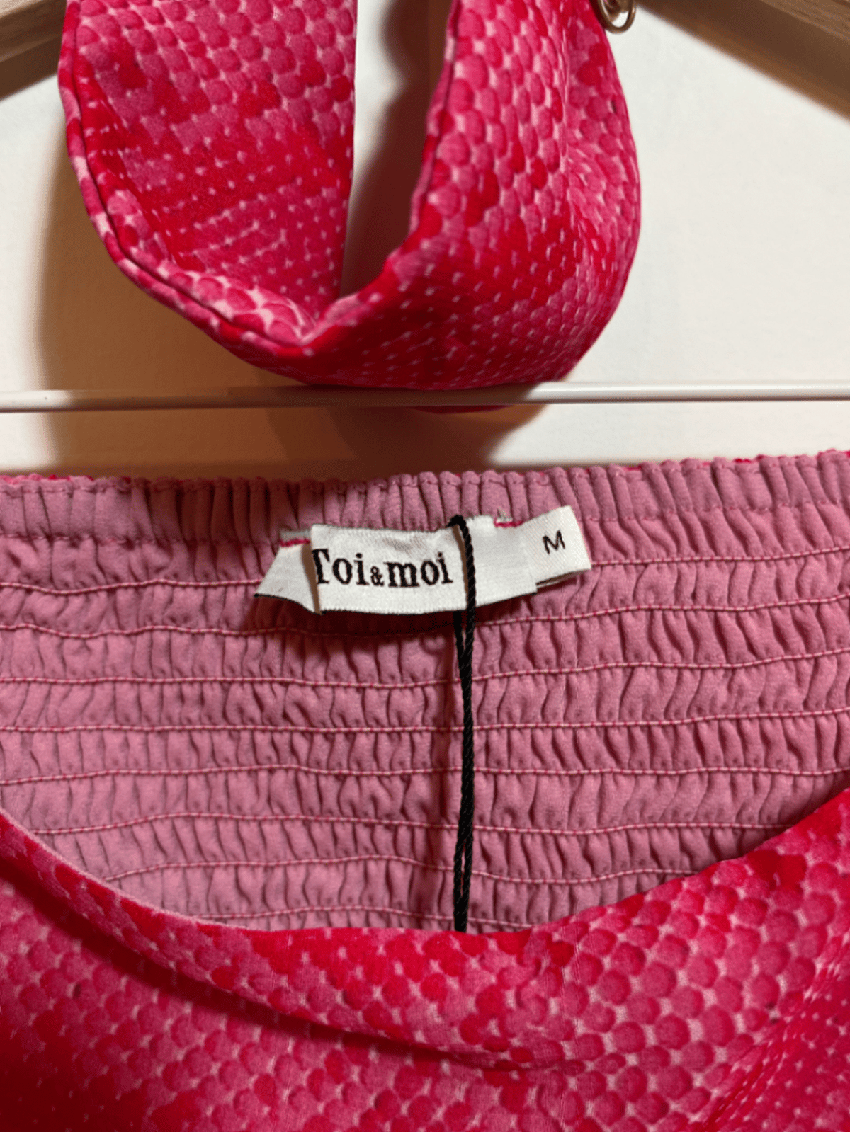 Top Bandeau b'disinn ta' serp roża - photo 5