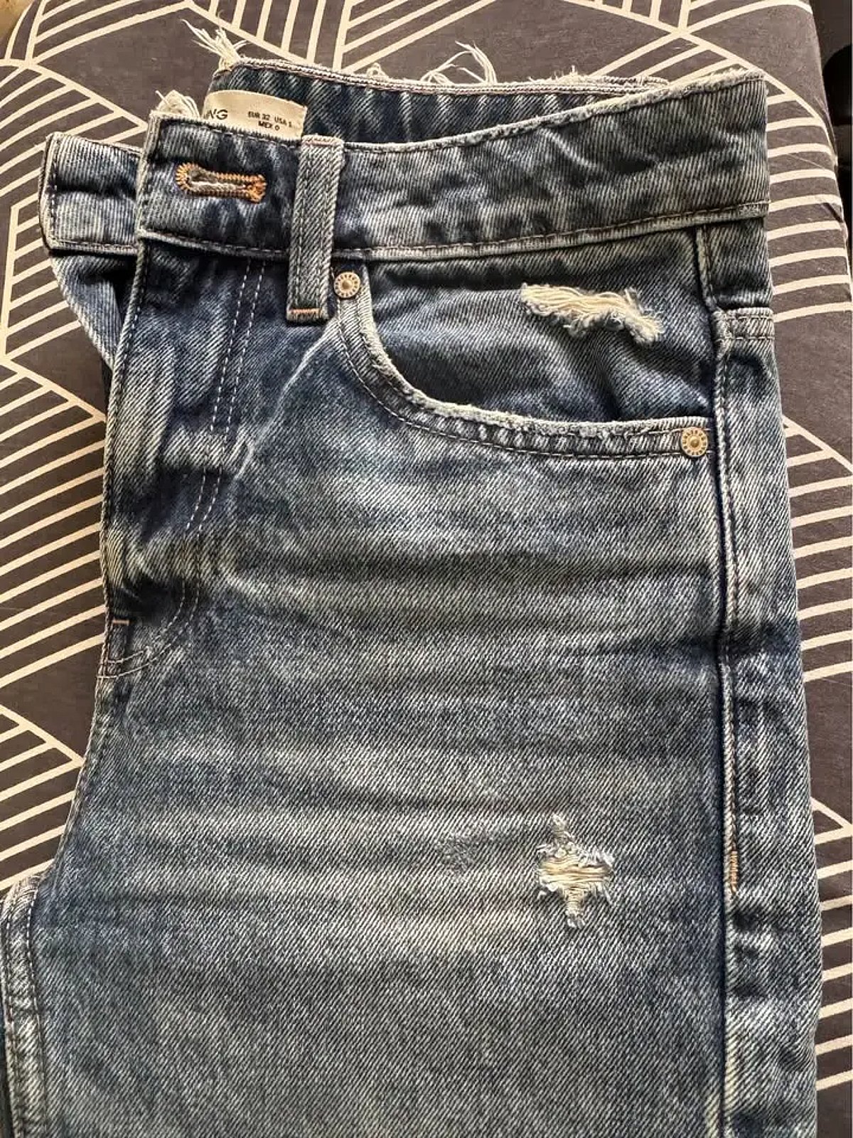 Jeans tad-denim blu b'riġel dritta Mango - photo 2