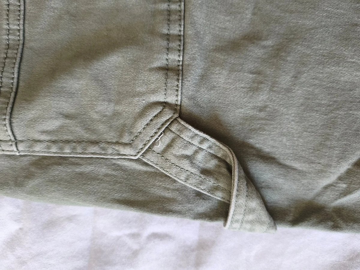 Xorts tad-Denim Khaki Utility ta' Tezenis - photo 3