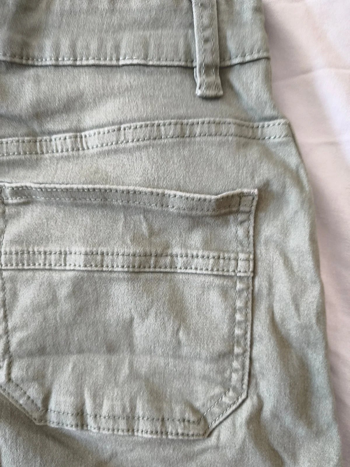 Xorts tad-Denim Khaki Utility ta' Tezenis - photo 5