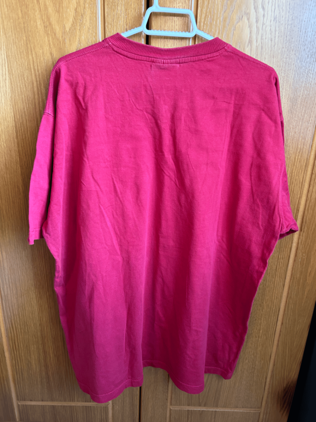 Camiseta con cuello en V de Reebok - photo 2