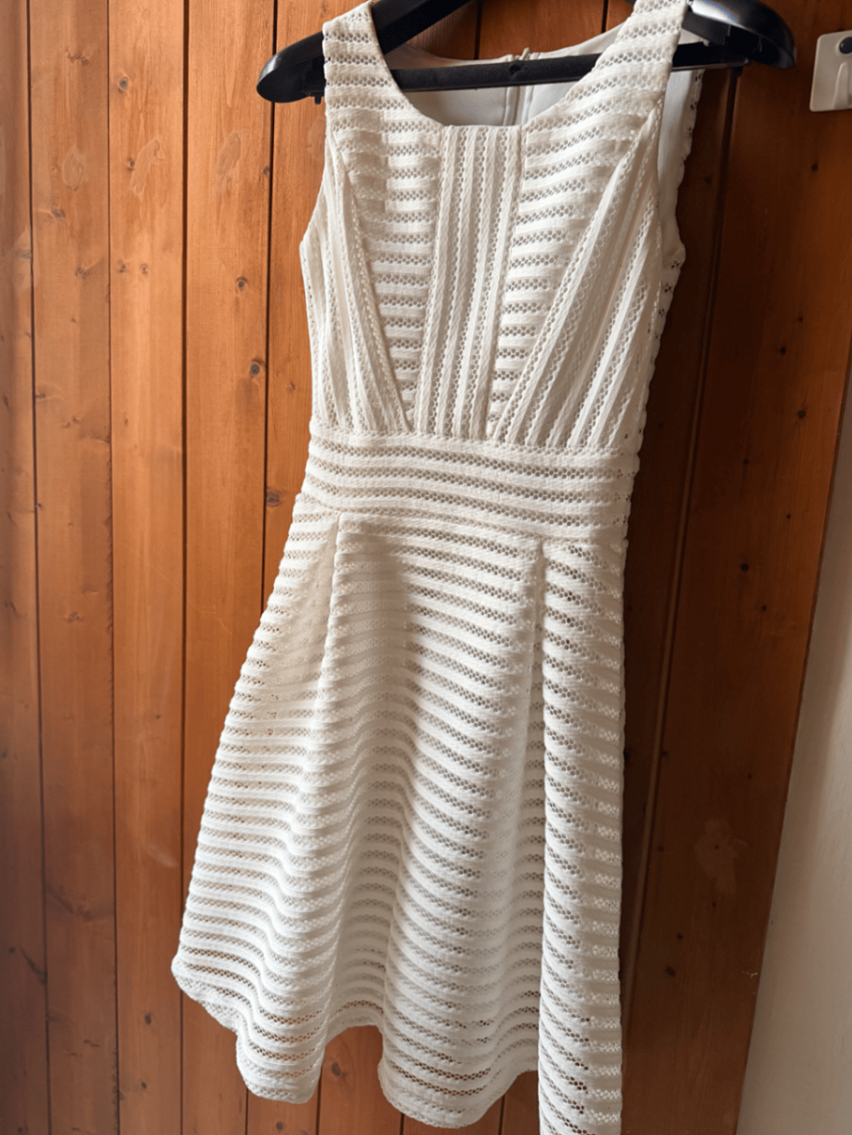 Vestido curto branco elegante para o verão - photo 4