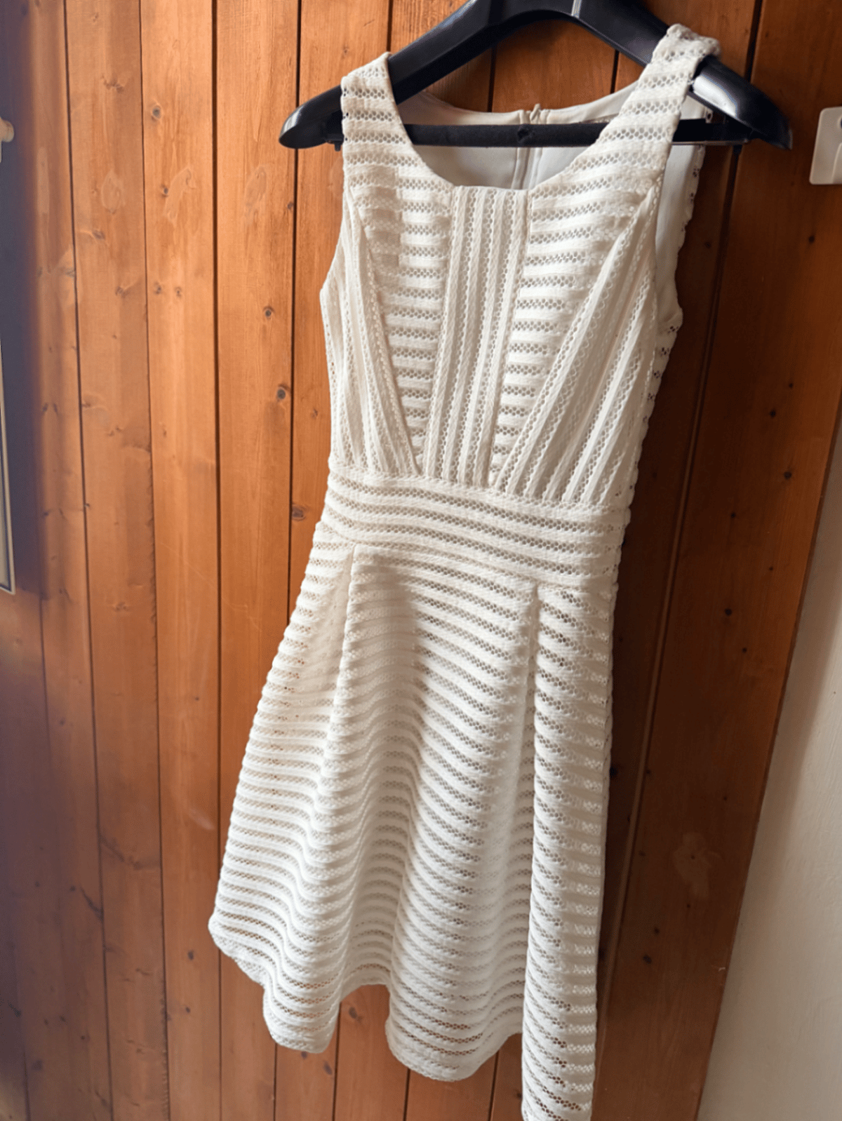 Vestido curto branco elegante para o verão - photo 3