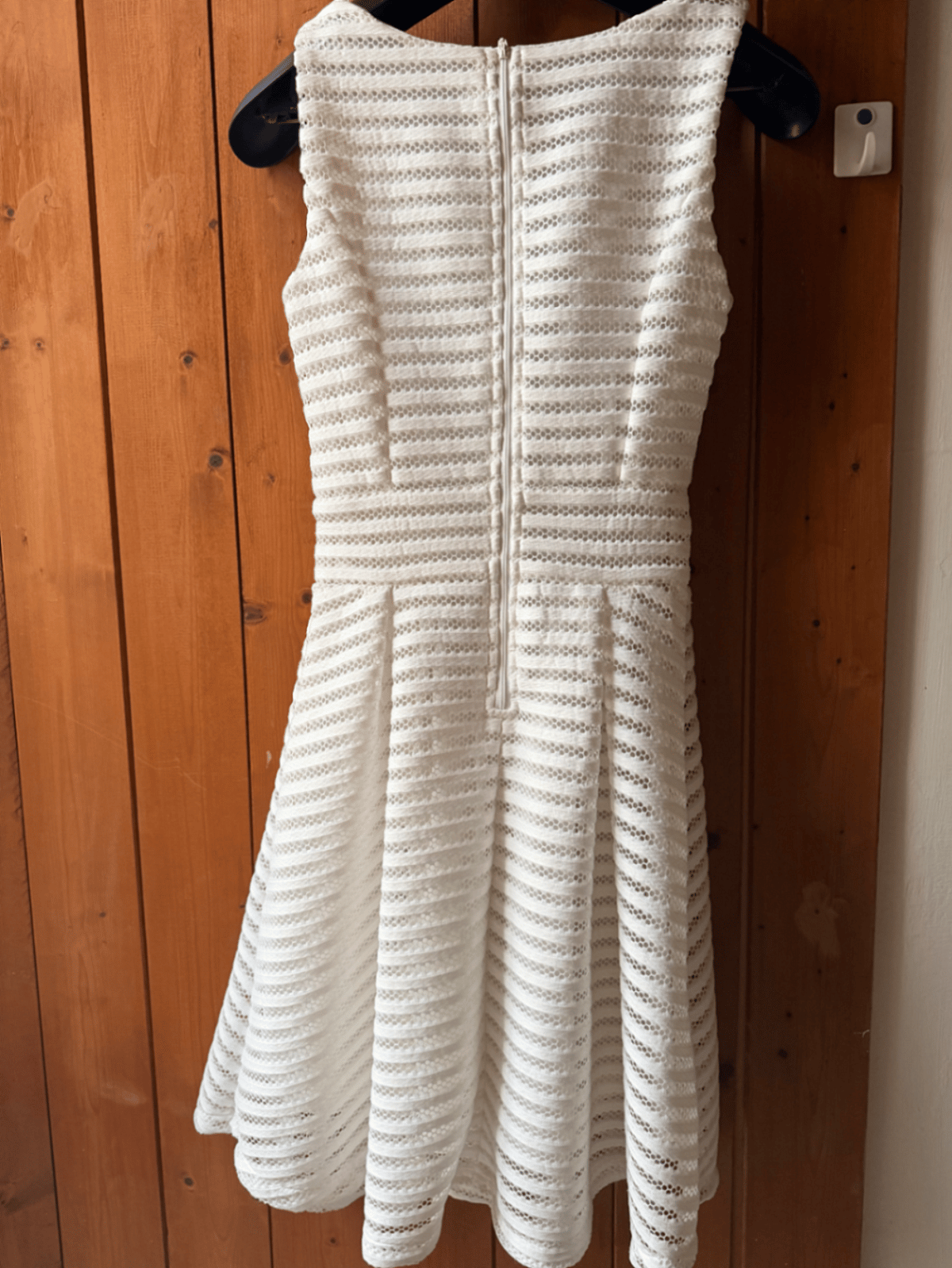 Vestido curto branco elegante para o verão - photo 6