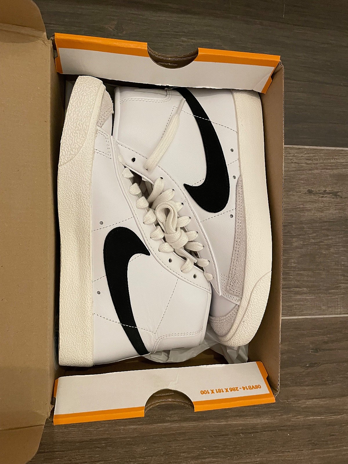 Nike Blazer Mid '77 Trainers - photo 3