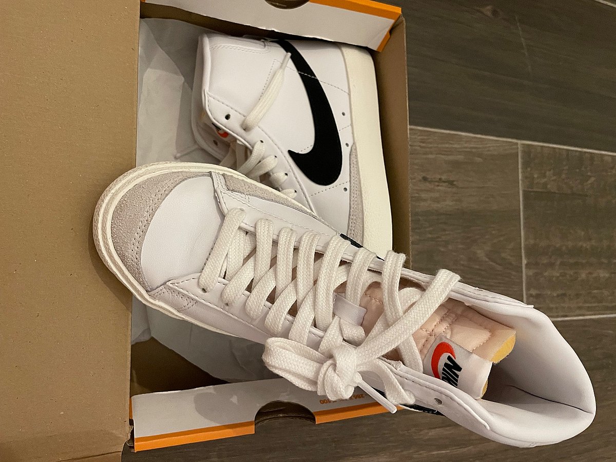 Nike Blazer Mid '77 Trainers - photo 4
