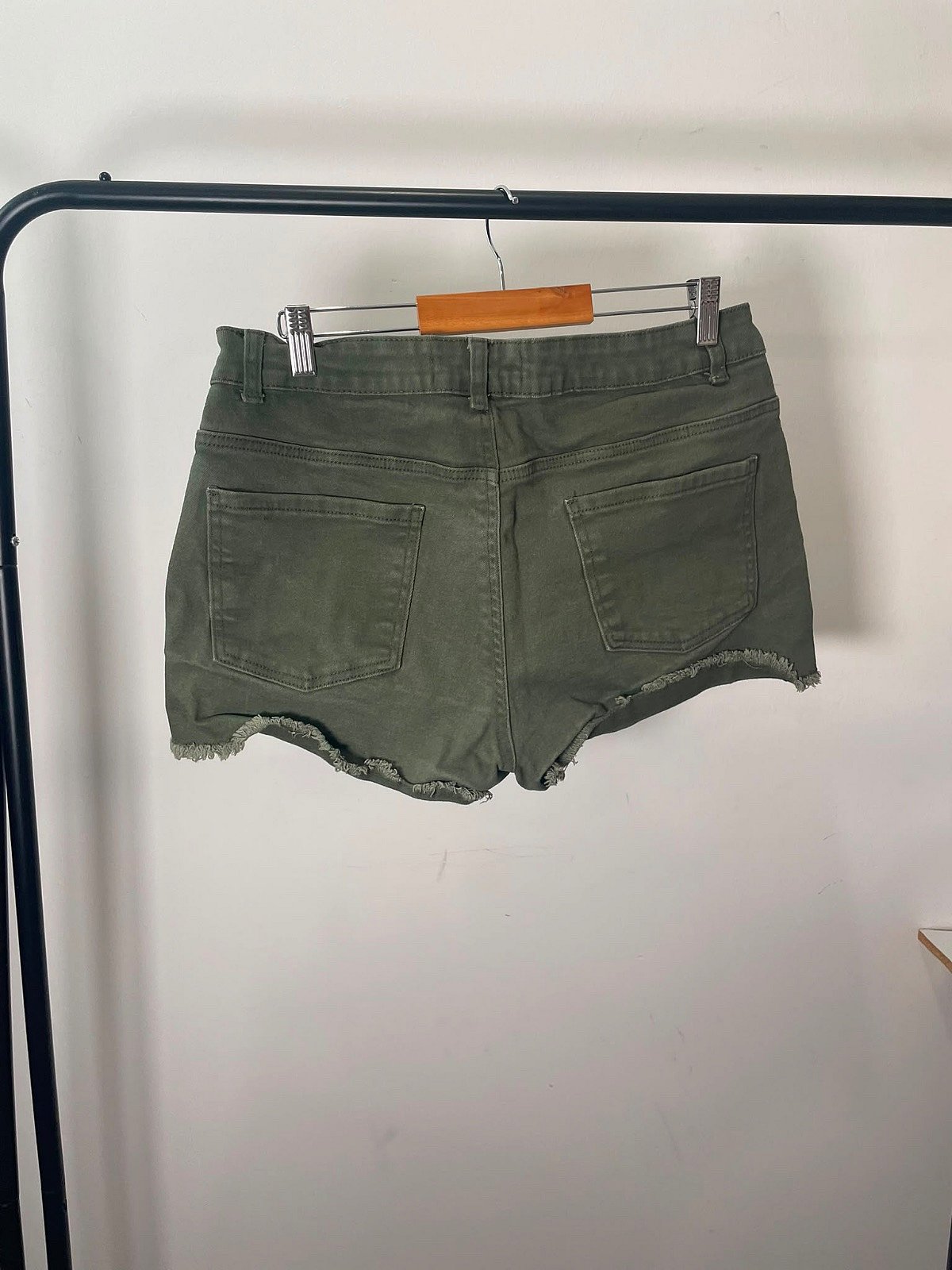 Frayed Hem Green Shorts - photo 3