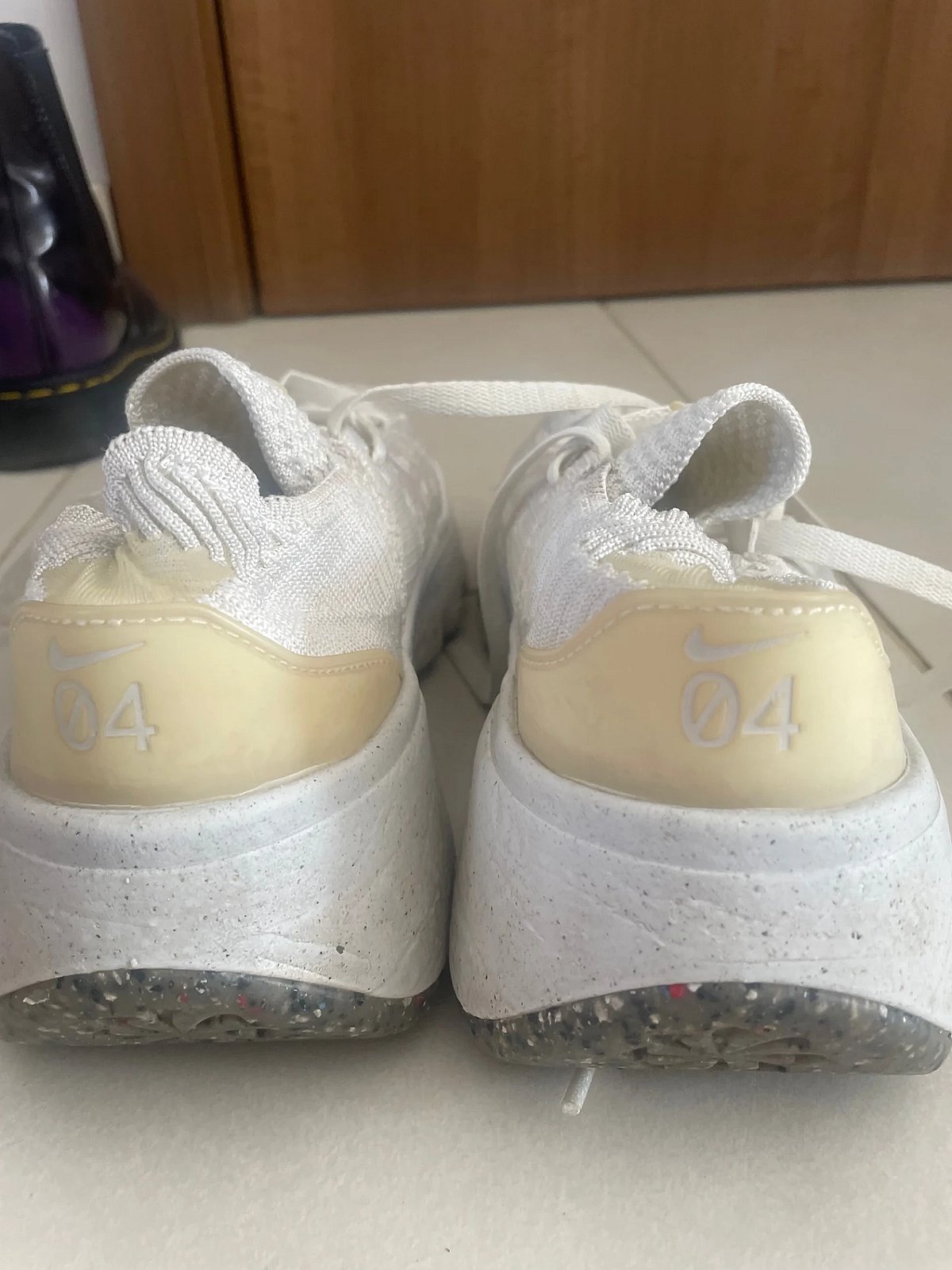 Zapatillas deportivas Nike con plataforma y tejido de punto en color blanco - photo 2
