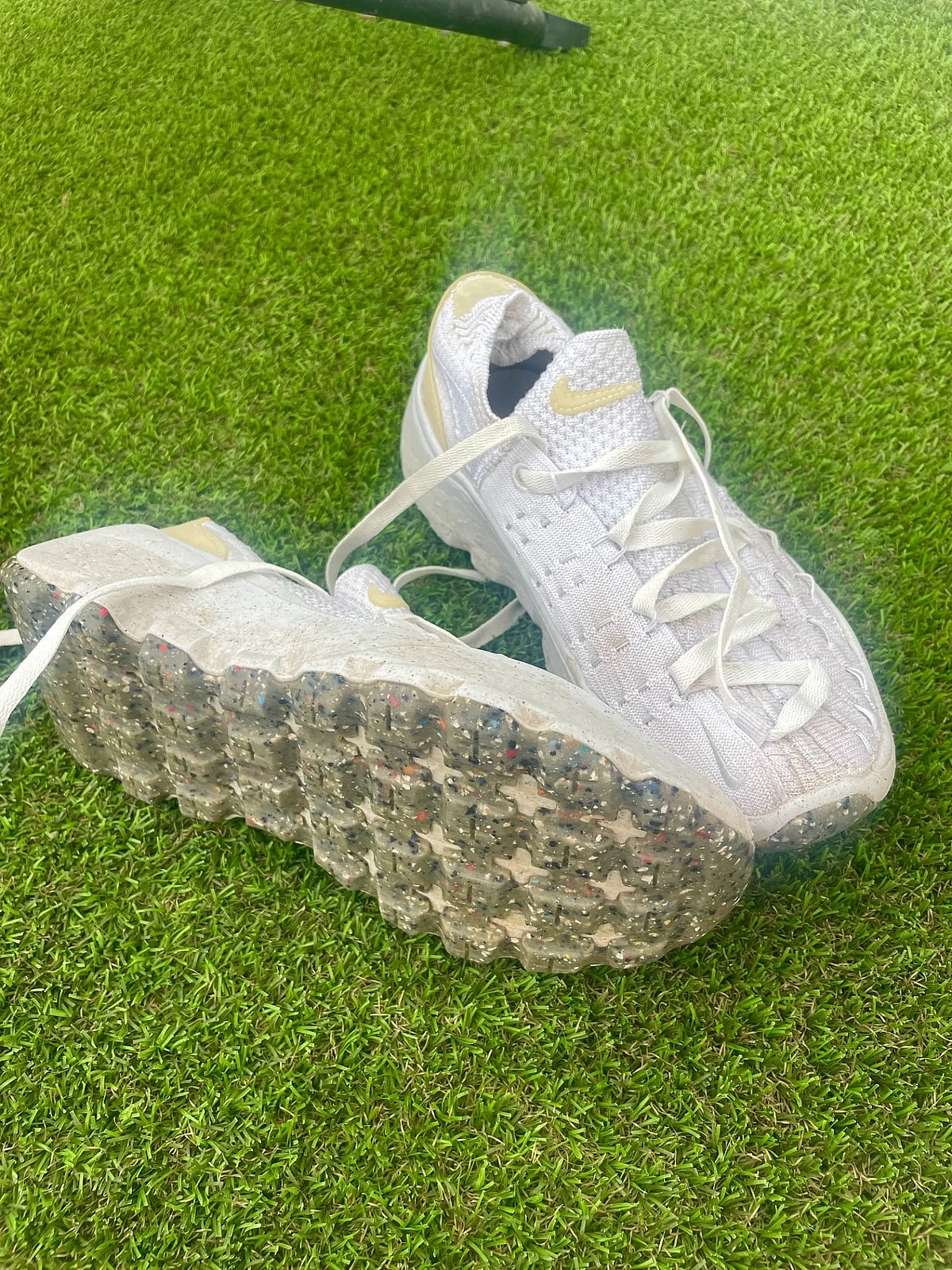 Zapatillas deportivas Nike con plataforma y tejido de punto en color blanco - photo 4