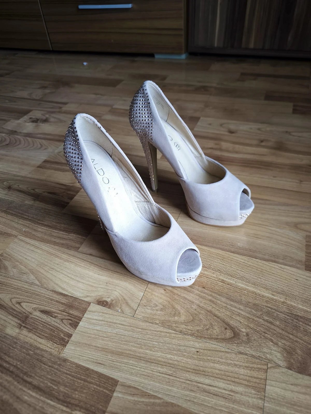Żraben Aldo bil-Pjattaforma tal-Suede - photo 4