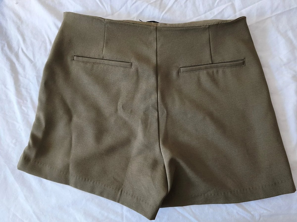 Skort Aħdar Żebbuġa ta' Stradivarius - photo 5