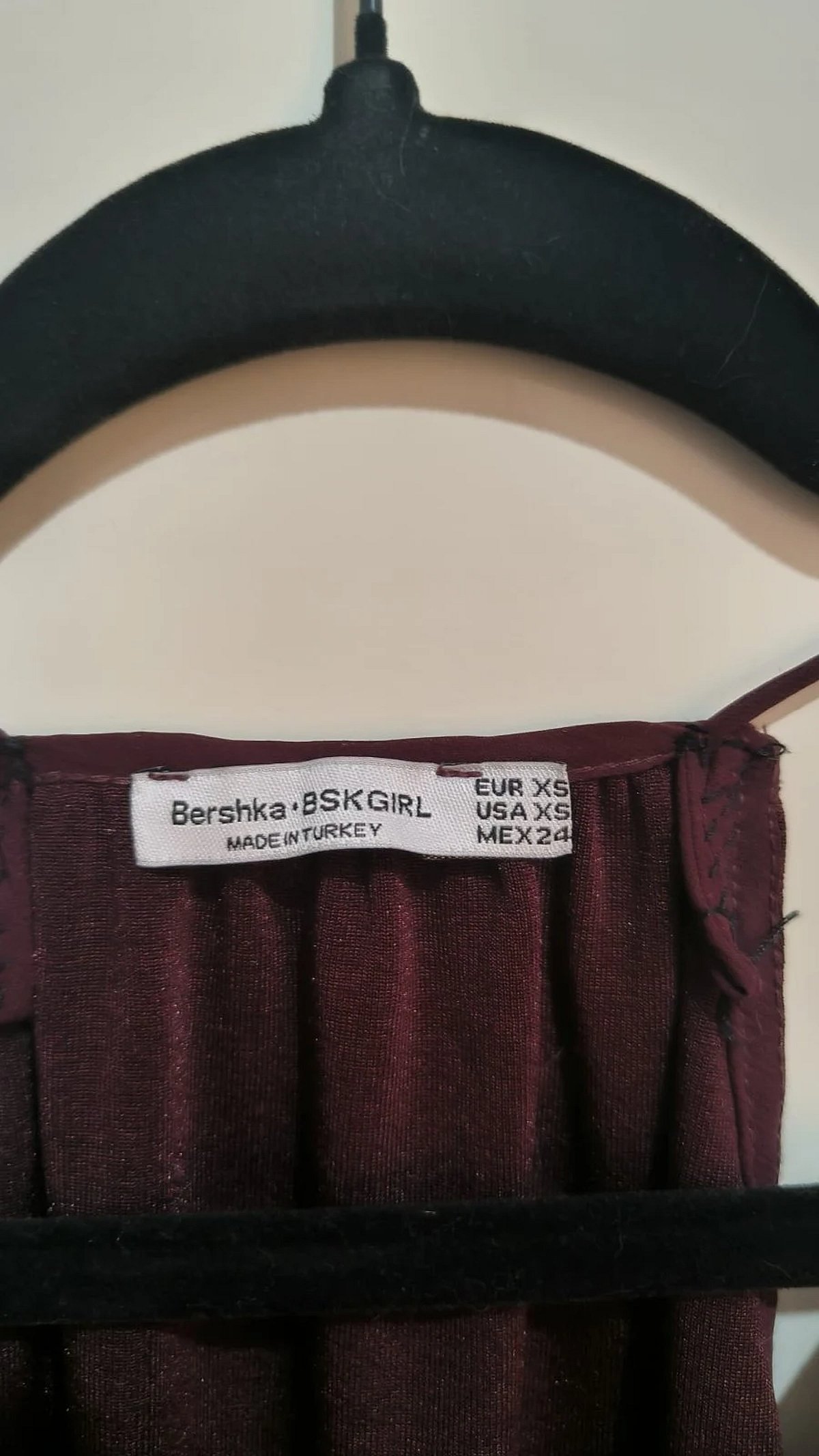 Burgundy spaghetti strap cami top - photo 4