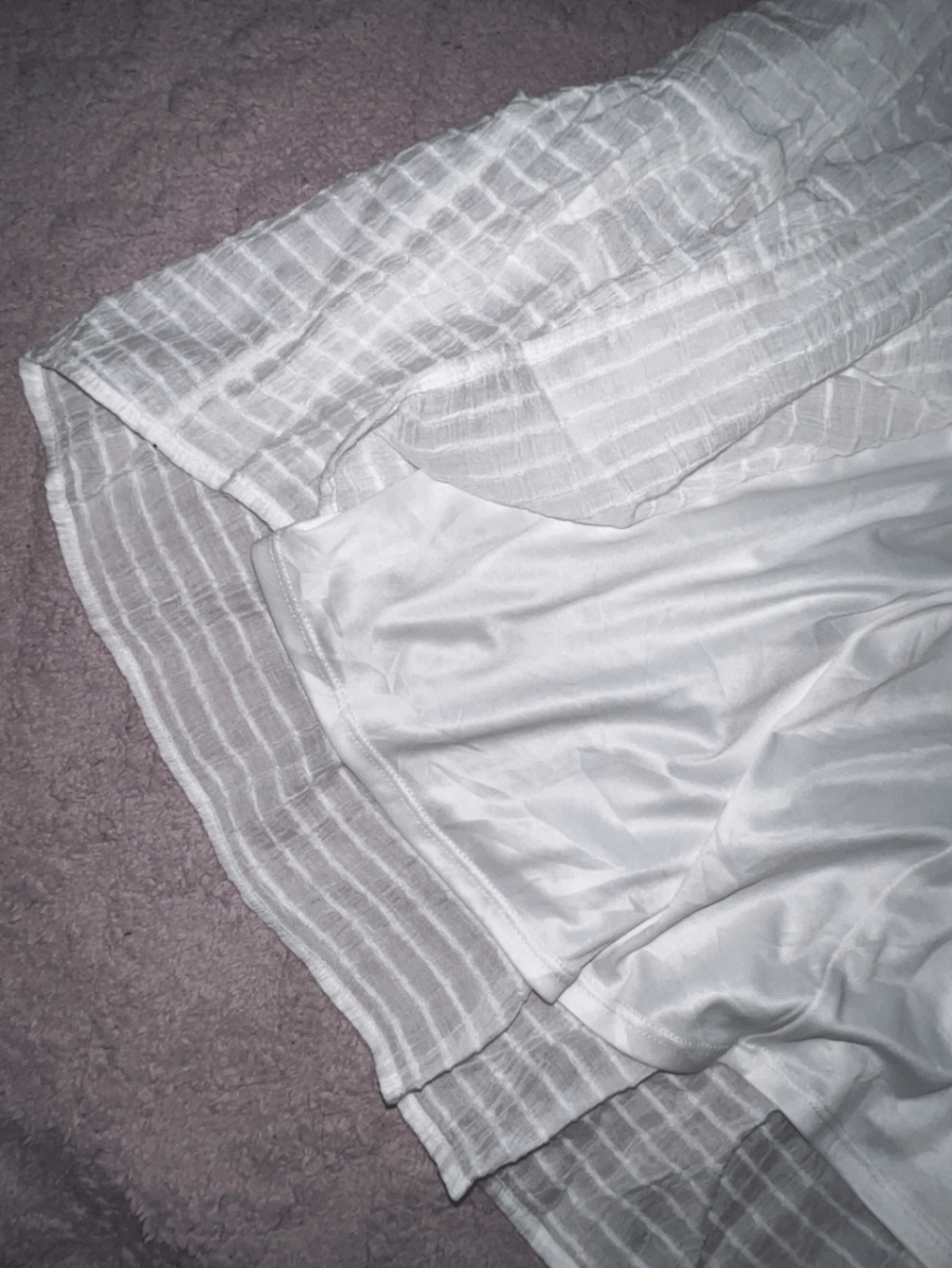 Vestido branco com botões na frente - photo 2