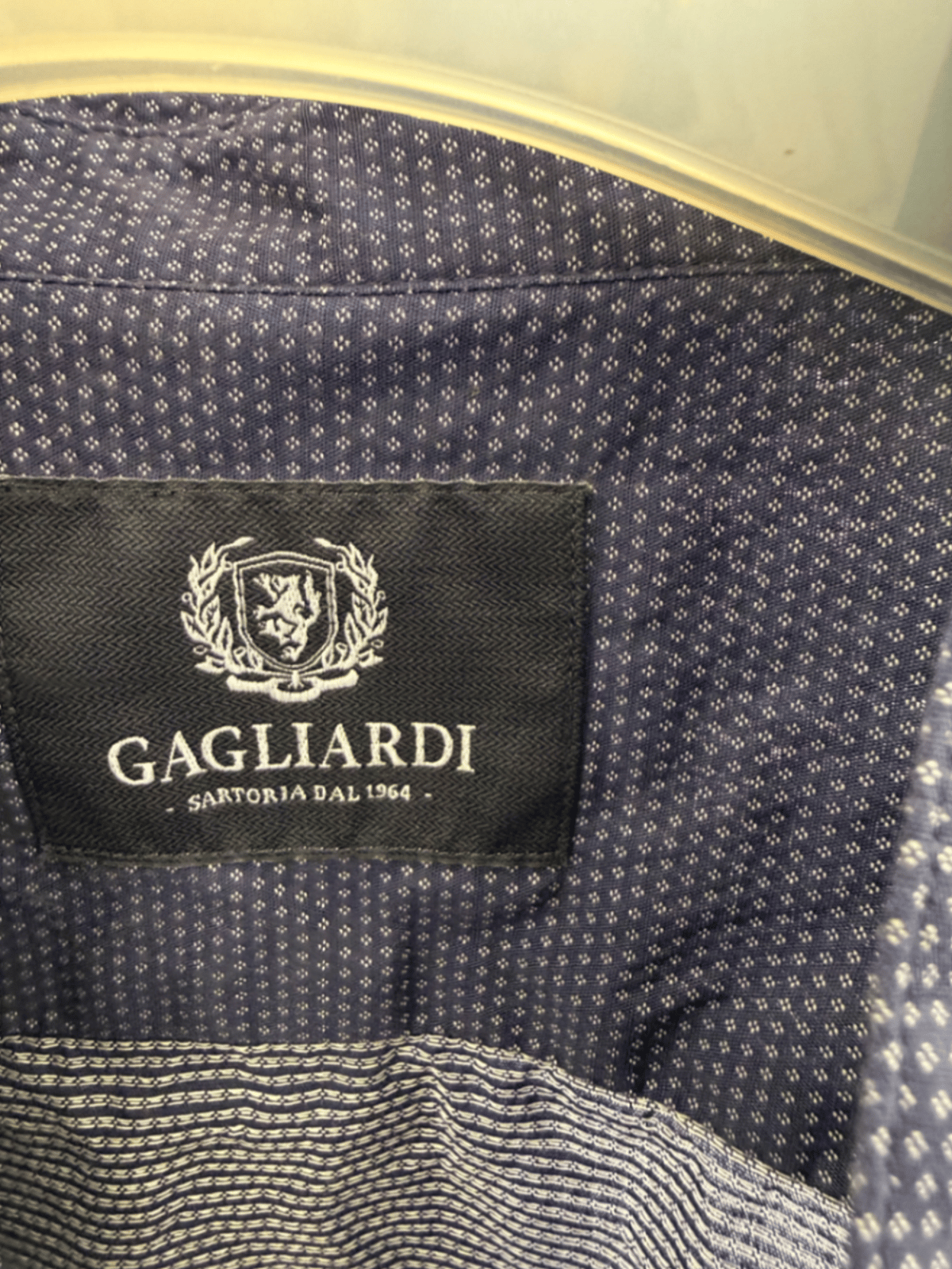Camisa sin cuello con estampado azul de Gagliardi - photo 4