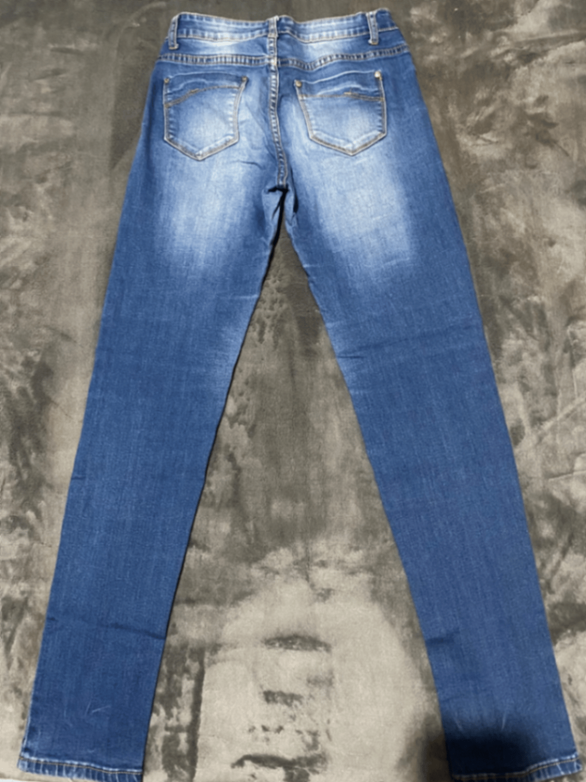 Jeans tad-Denim Blu Klassiċi - photo 2