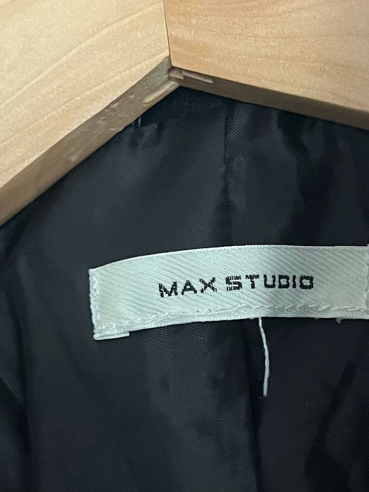 Blazer de corte justo em imitação de couro preto - photo 3