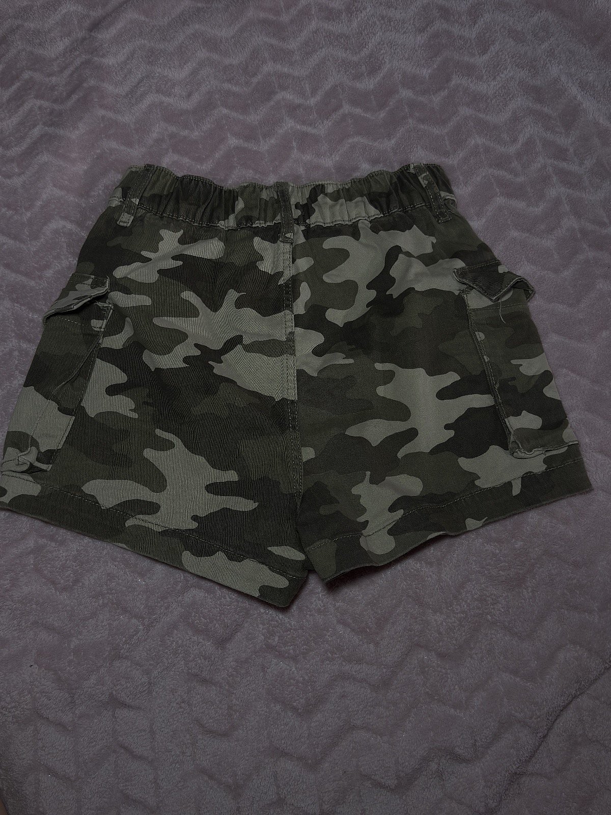 Xorts tad-Denim tal-Kargo Camo ta' Tally Weijl - photo 2