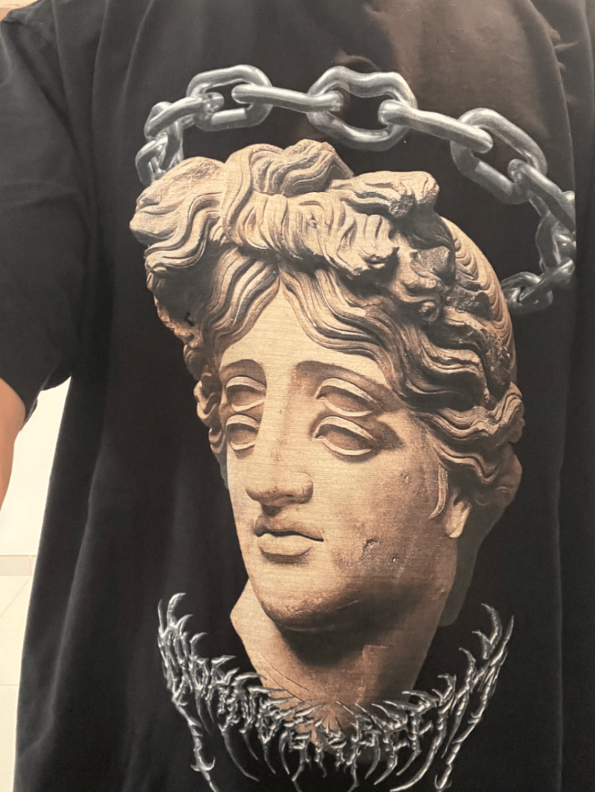 Maglietta con stampa della statua nera - photo 3