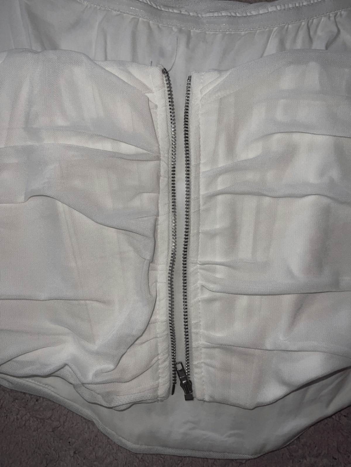 Bustier bianco senza spalline - photo 2