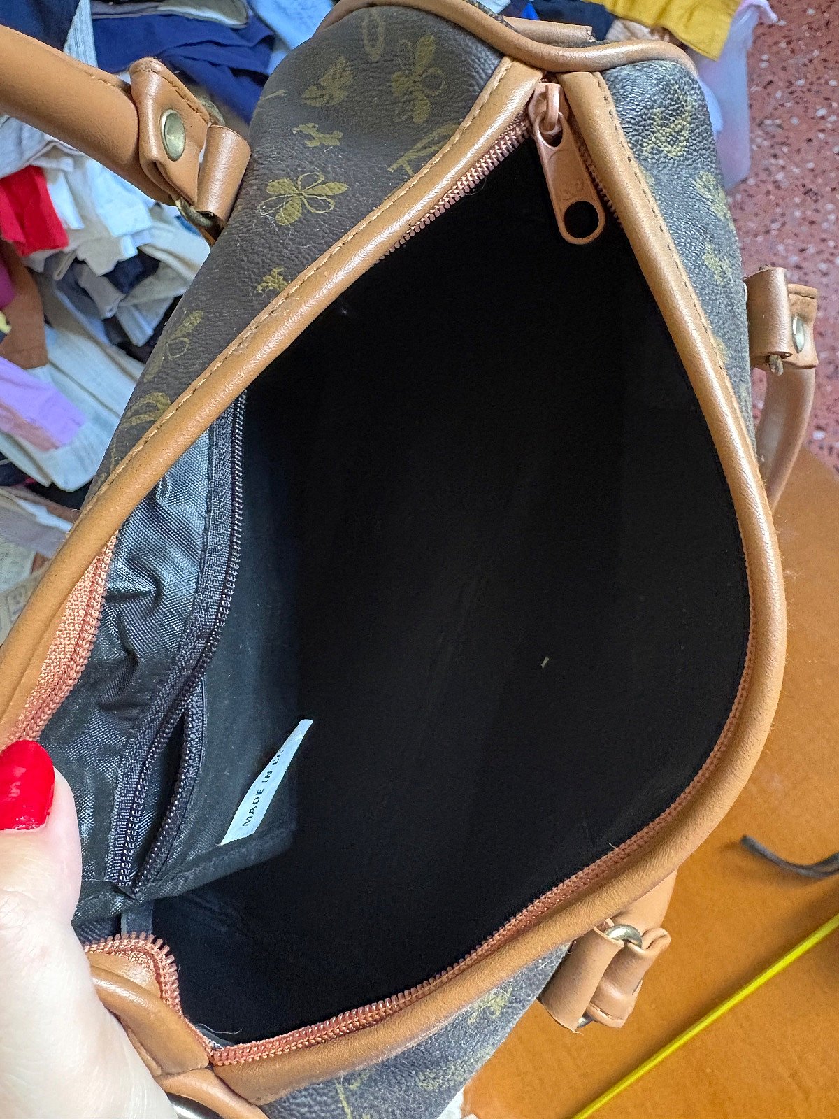 Borsa con monogramma e motivo marrone - photo 4