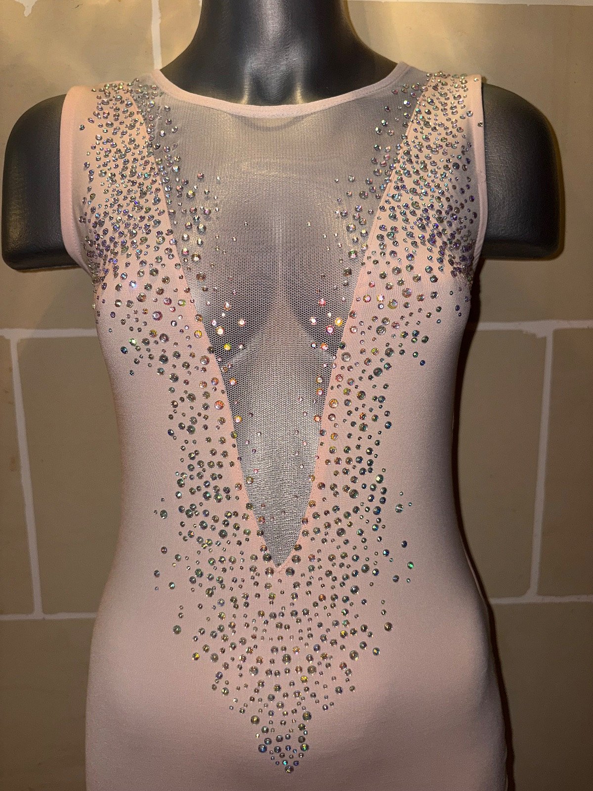 Peach Mesh Plunge Neckline Dress Size M - photo 2