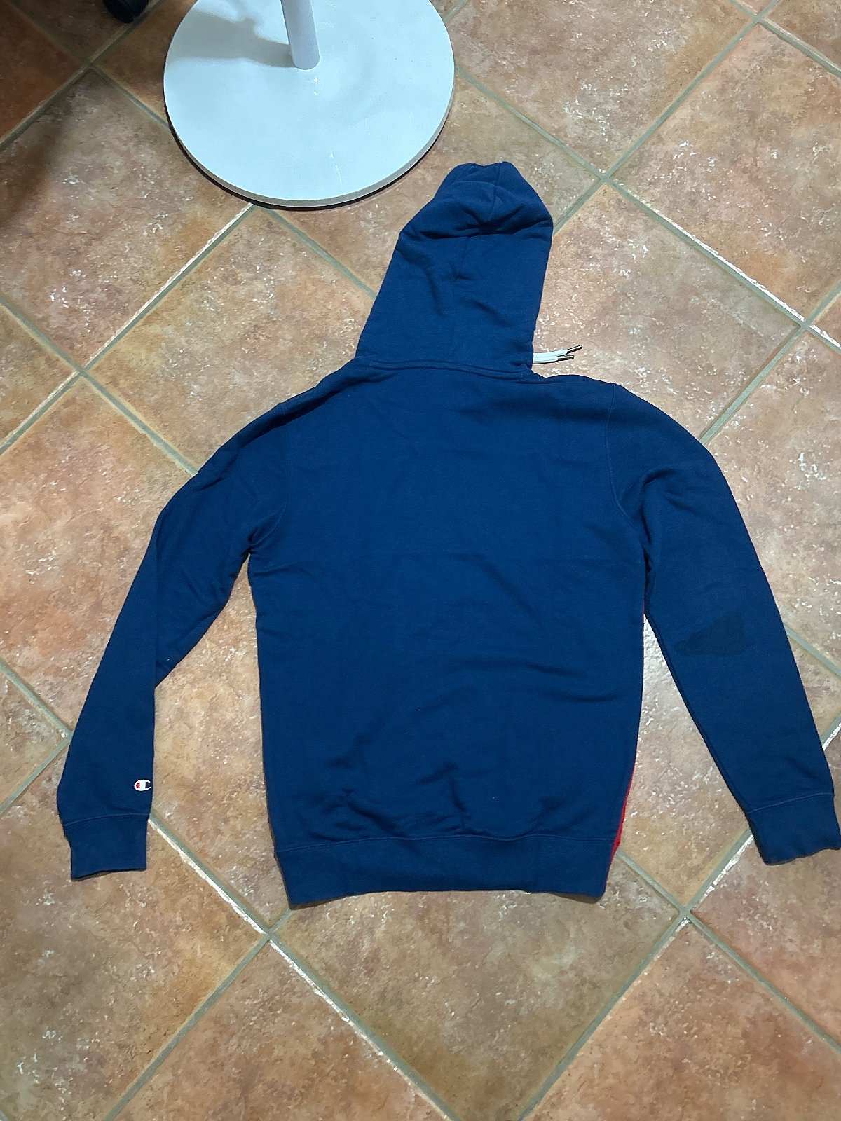 Sudadera con capucha con el logotipo tricolor de Champion - photo 2