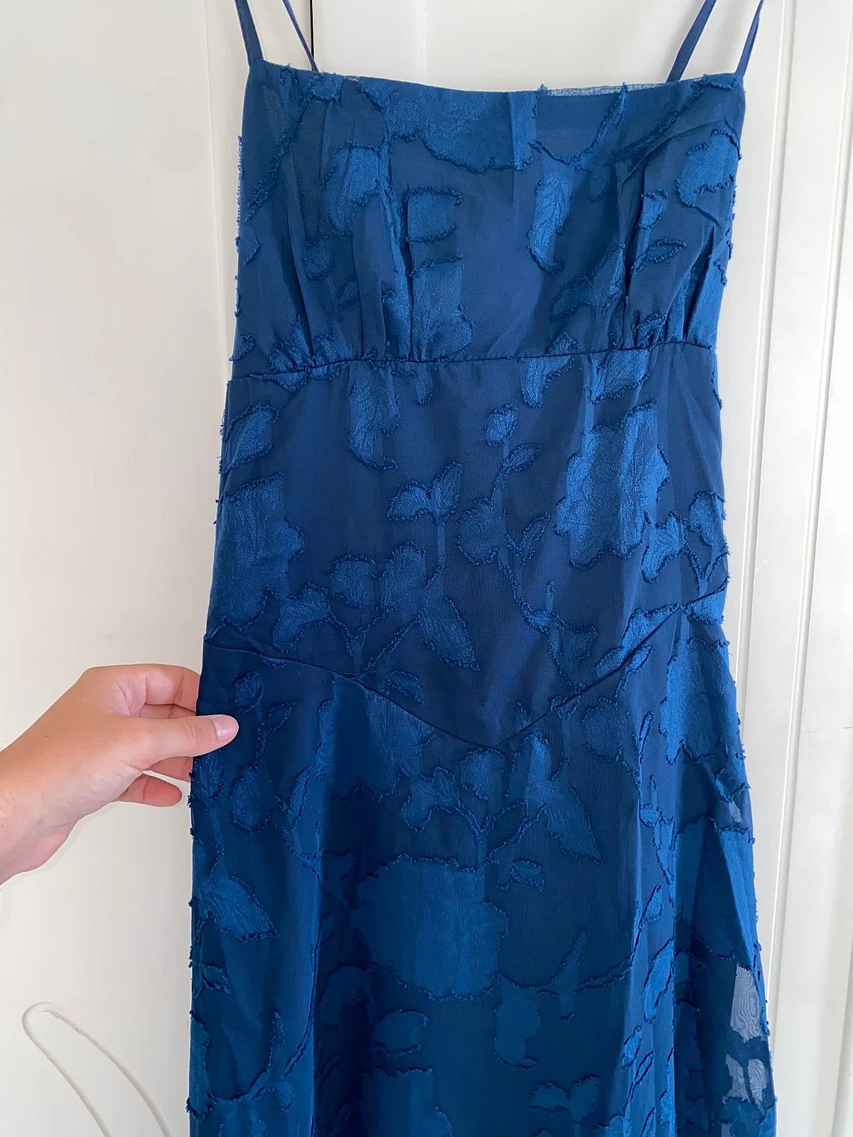 Vestido lencero largo azul con estampado floral - photo 4