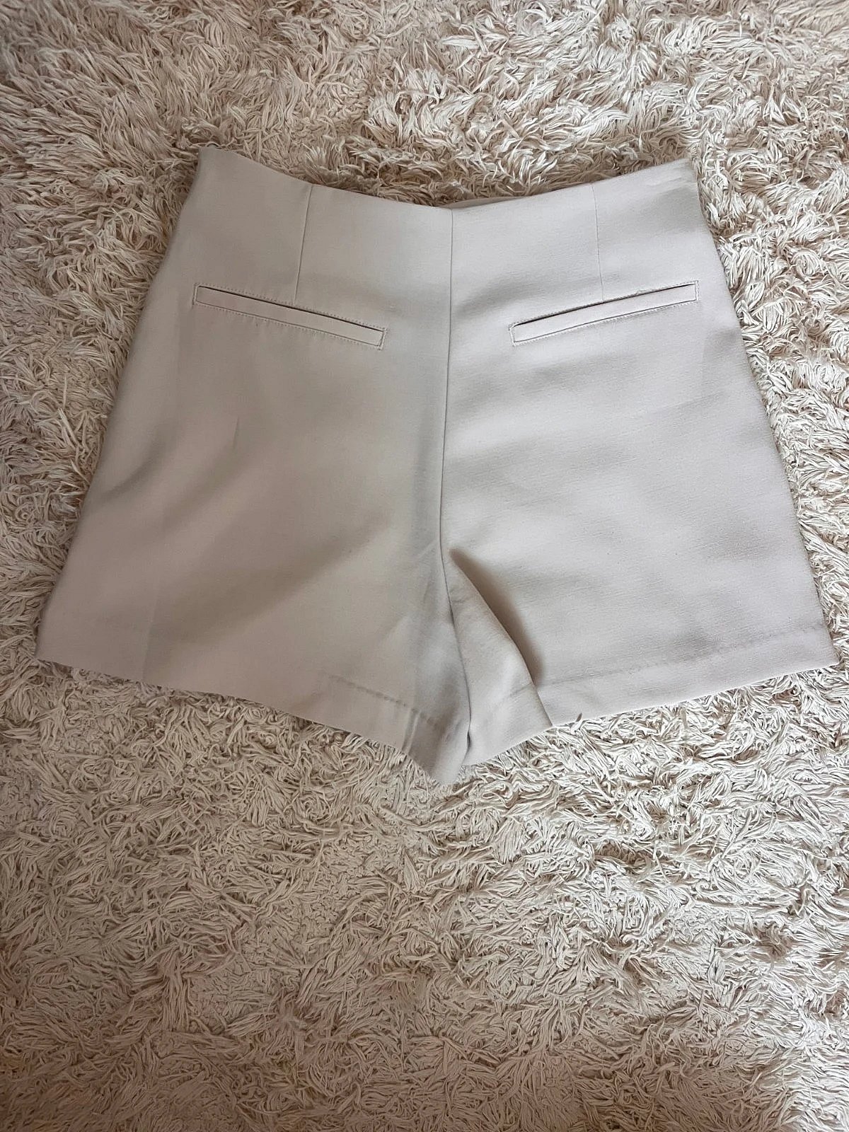 STRADIVARIUS skort beige XS - photo 2