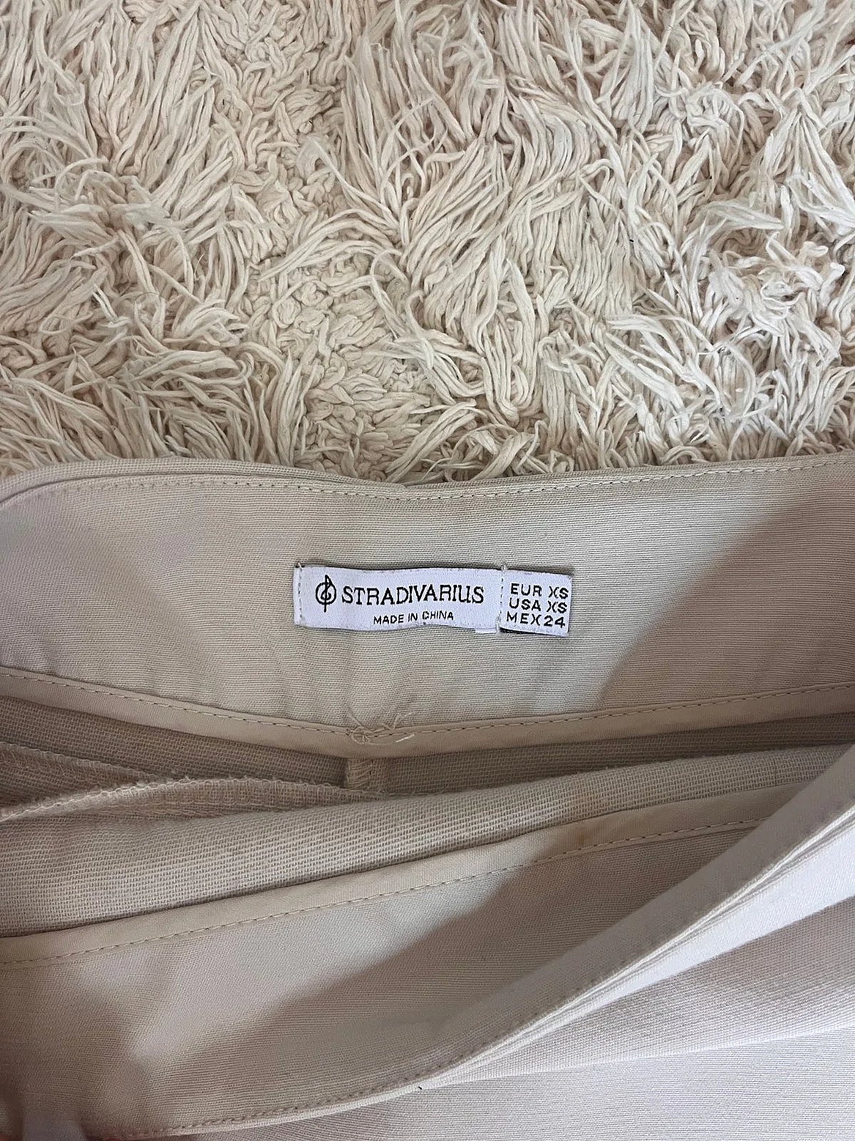 STRADIVARIUS skort beige XS - photo 4