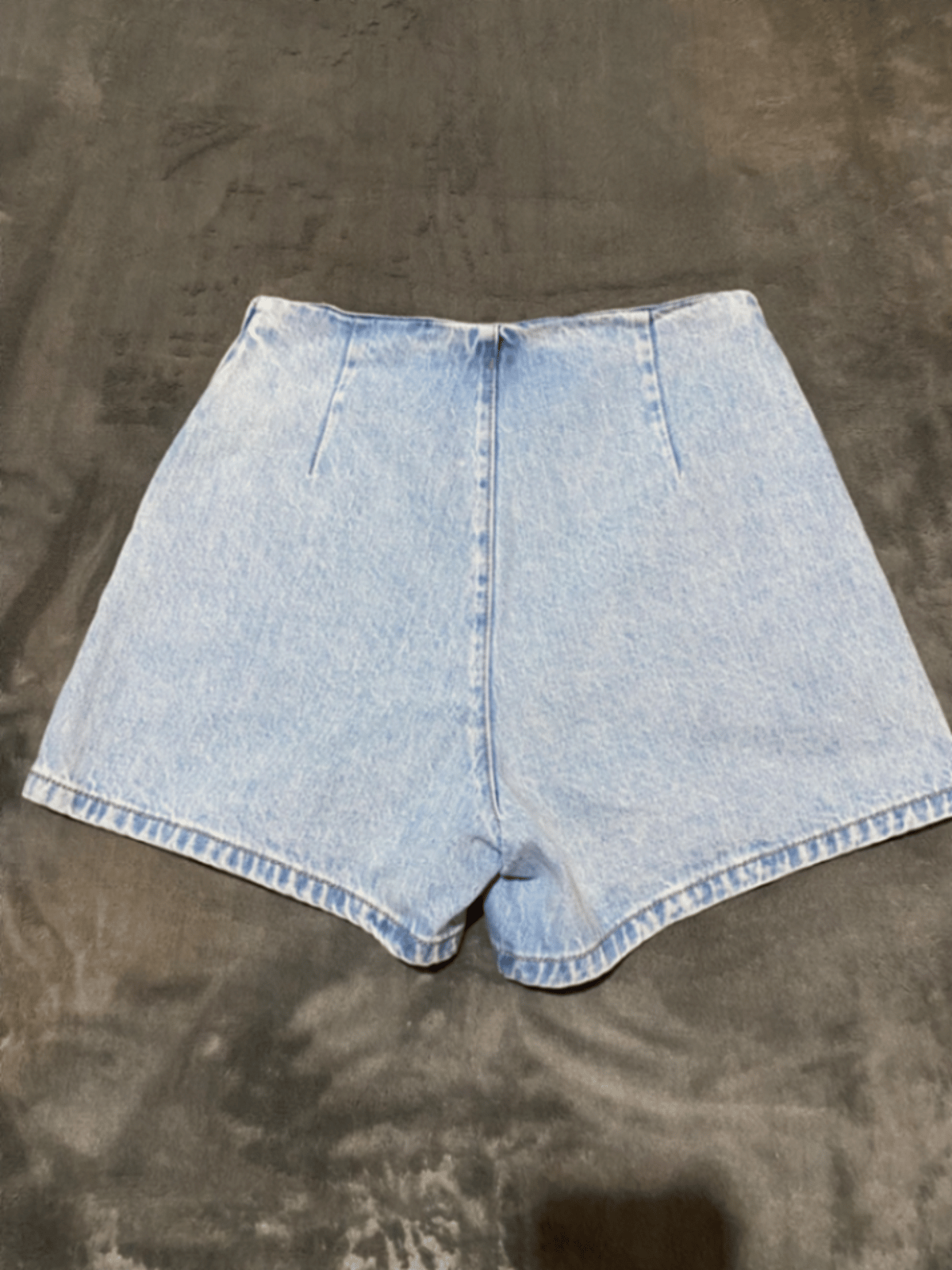 Stradivarius Skort tad-denim b'ħasil ċar - photo 2