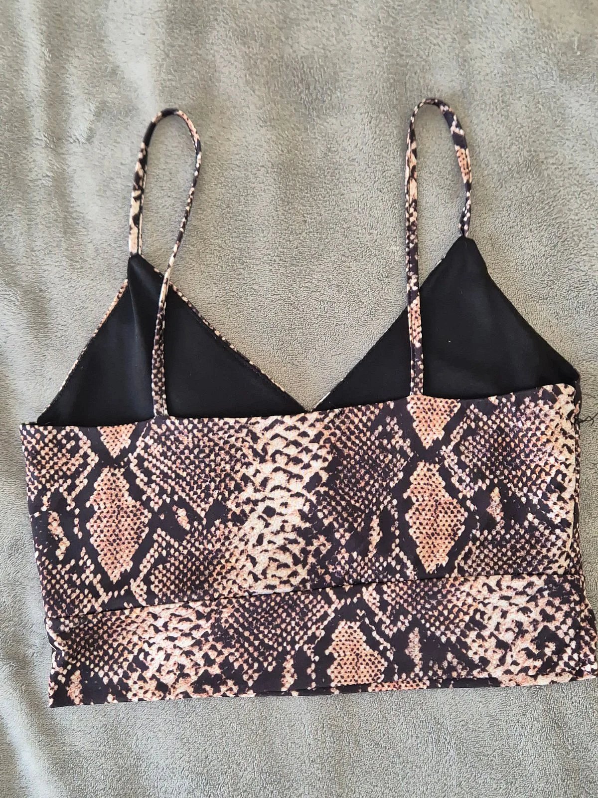 Snakeskin Print Cut Out Crop Top - photo 2