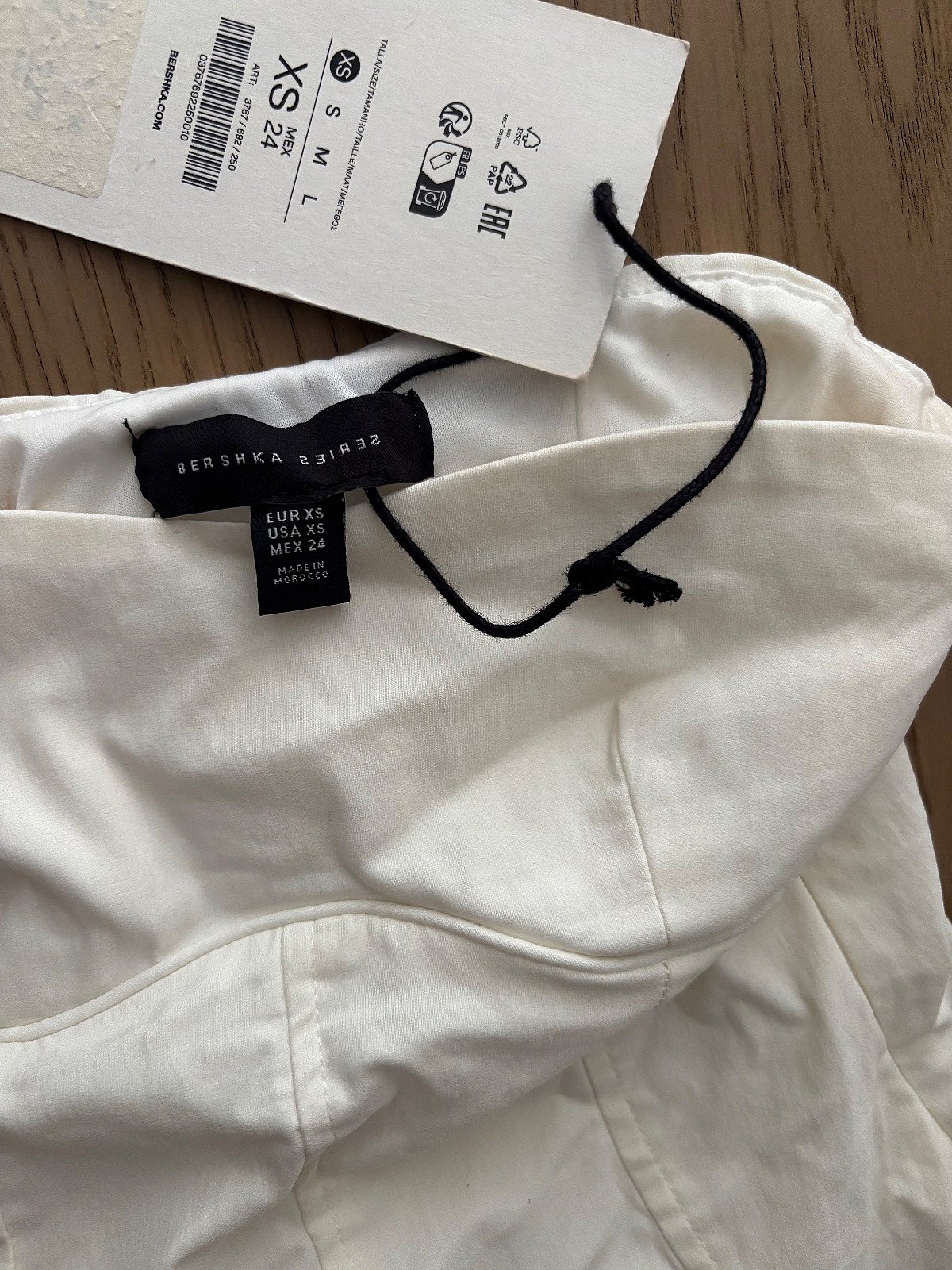 Top abjad mingħajr strapless bil-korsett ta' Bershka - photo 2