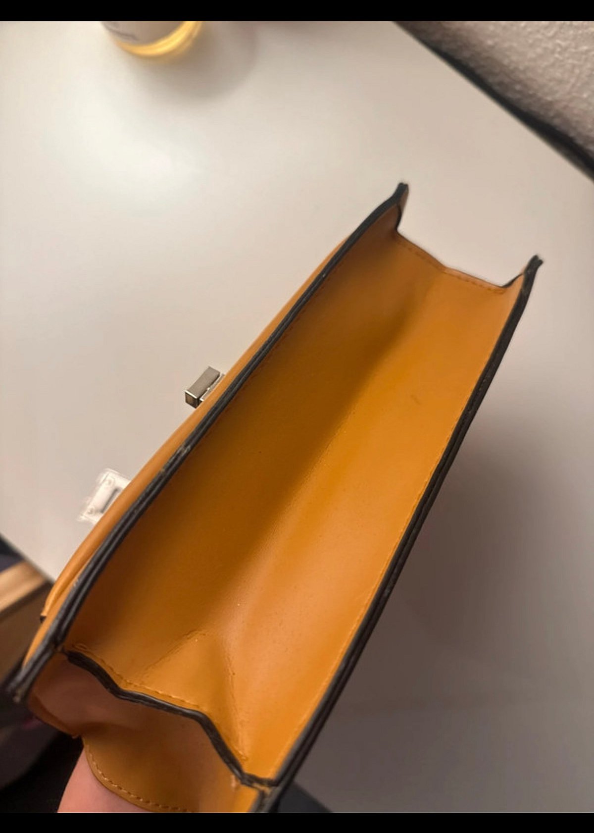 Nuova borsa a tracolla con catena giallo senape - photo 3