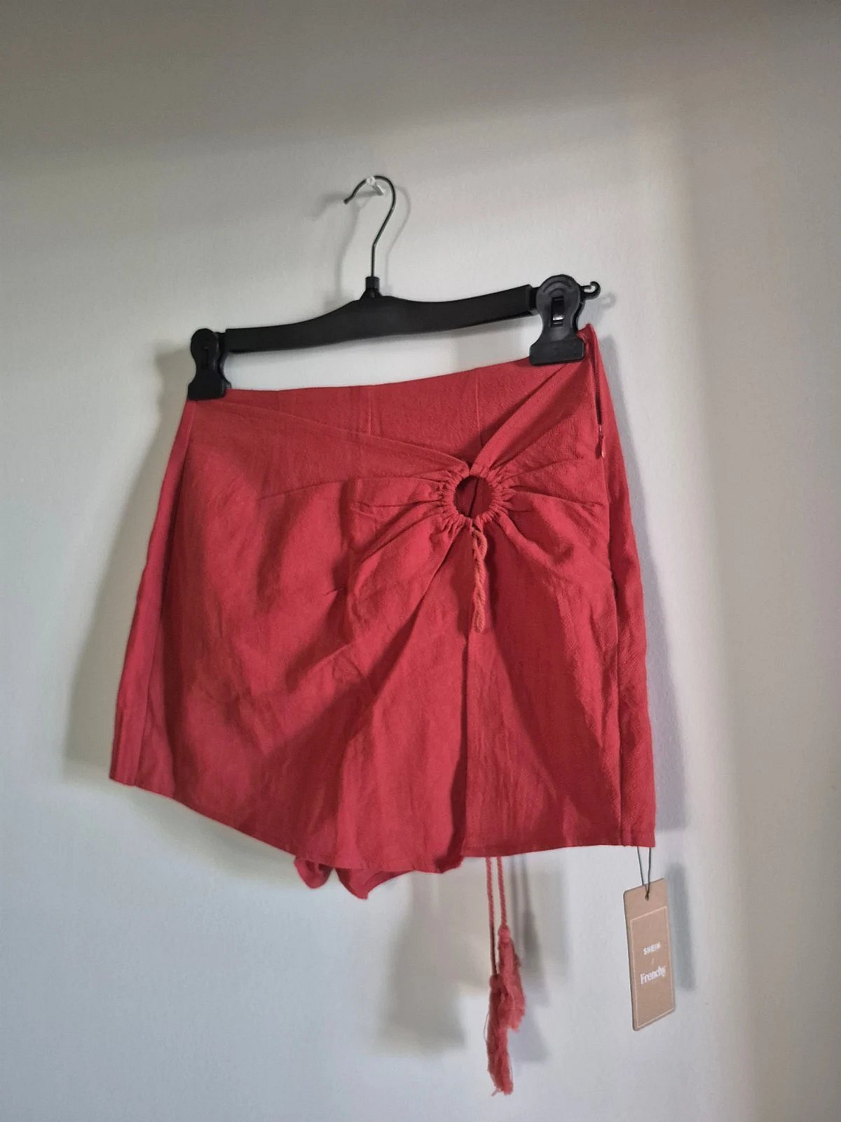 Shein, novo com etiqueta! Saia com calças interiores, tamanho L - photo 5