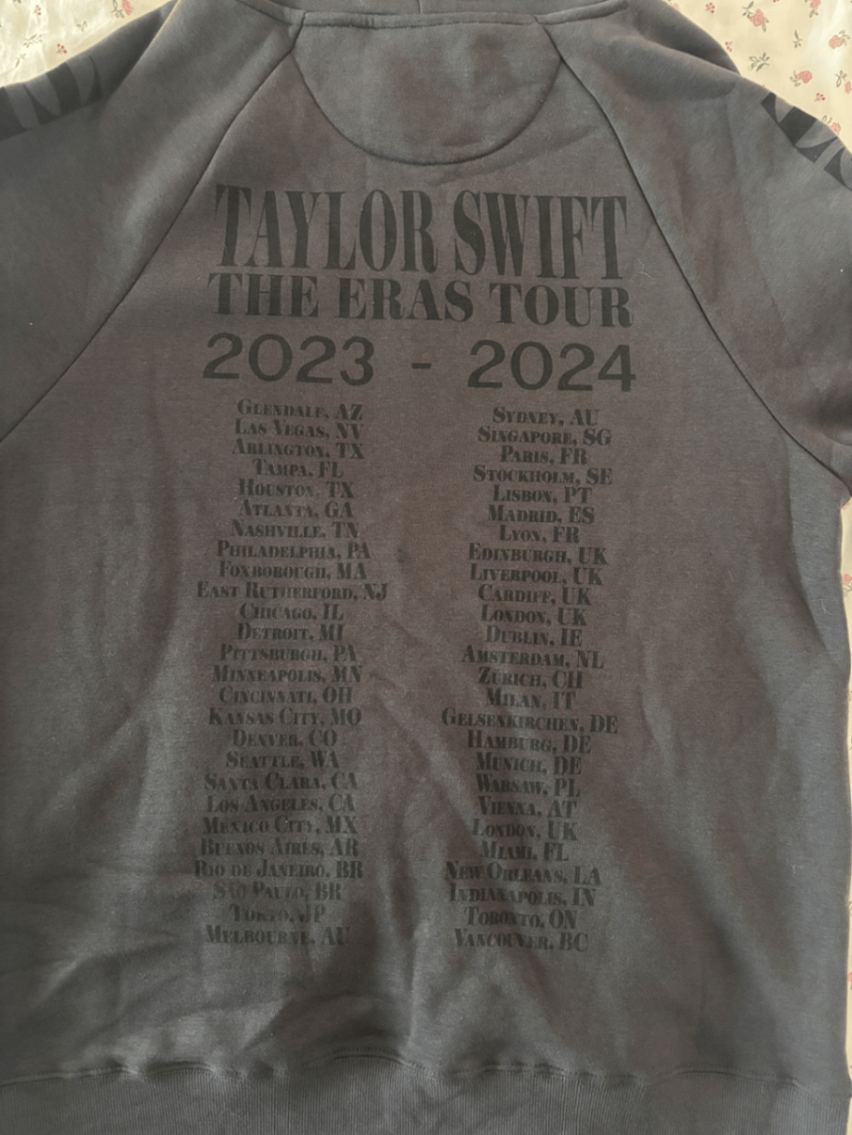 Hoodie Grafika Kbira ta' Taylor Swift The Eras Tour - photo 2