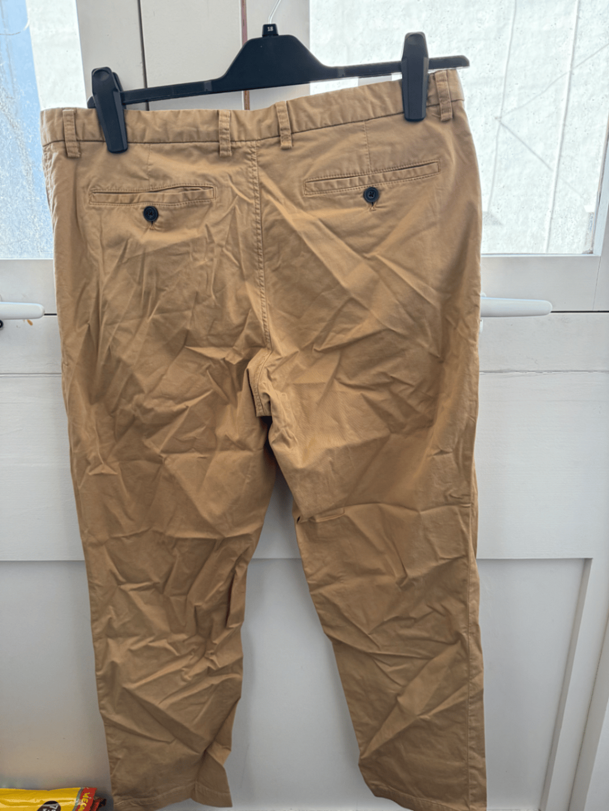 Pantalones chinos de corte contemporáneo - photo 3