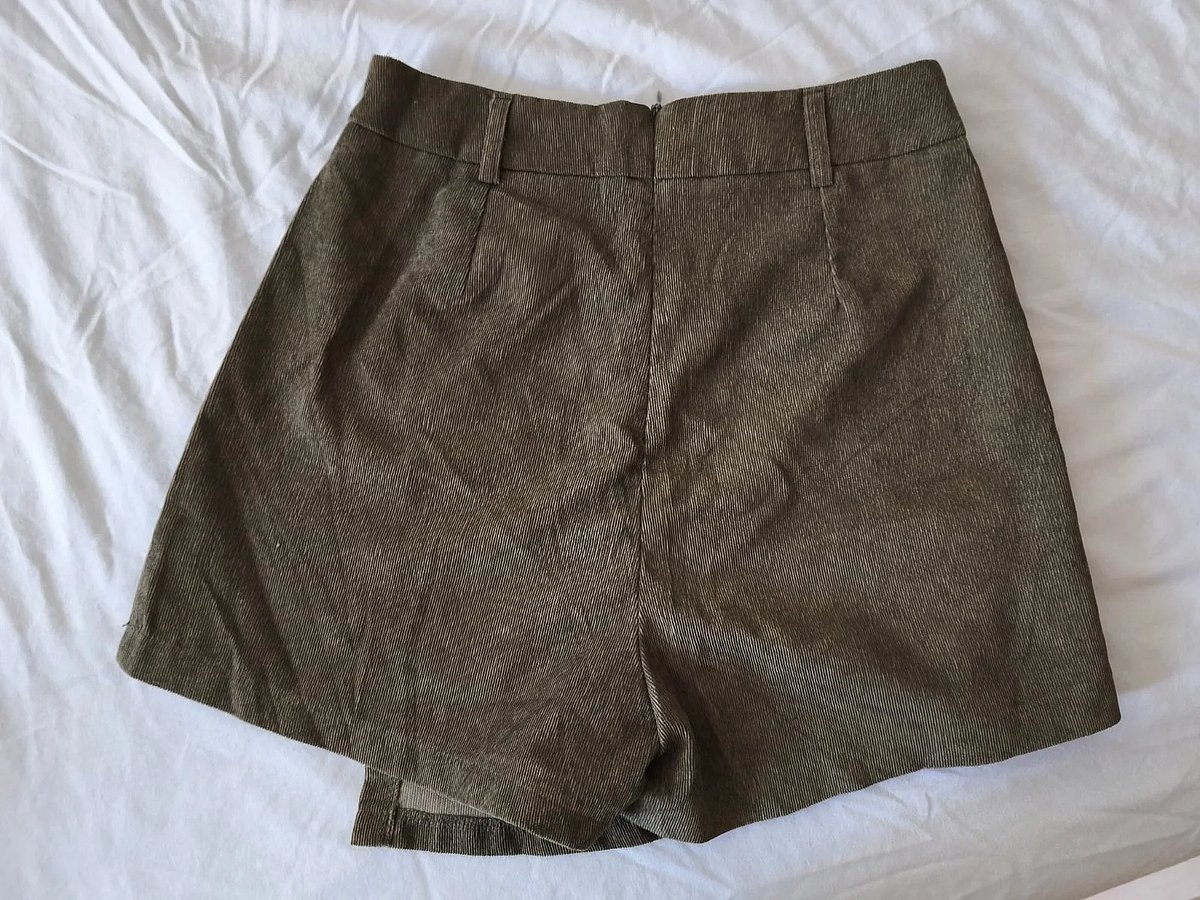 Skort b'inforra ħadra - photo 3