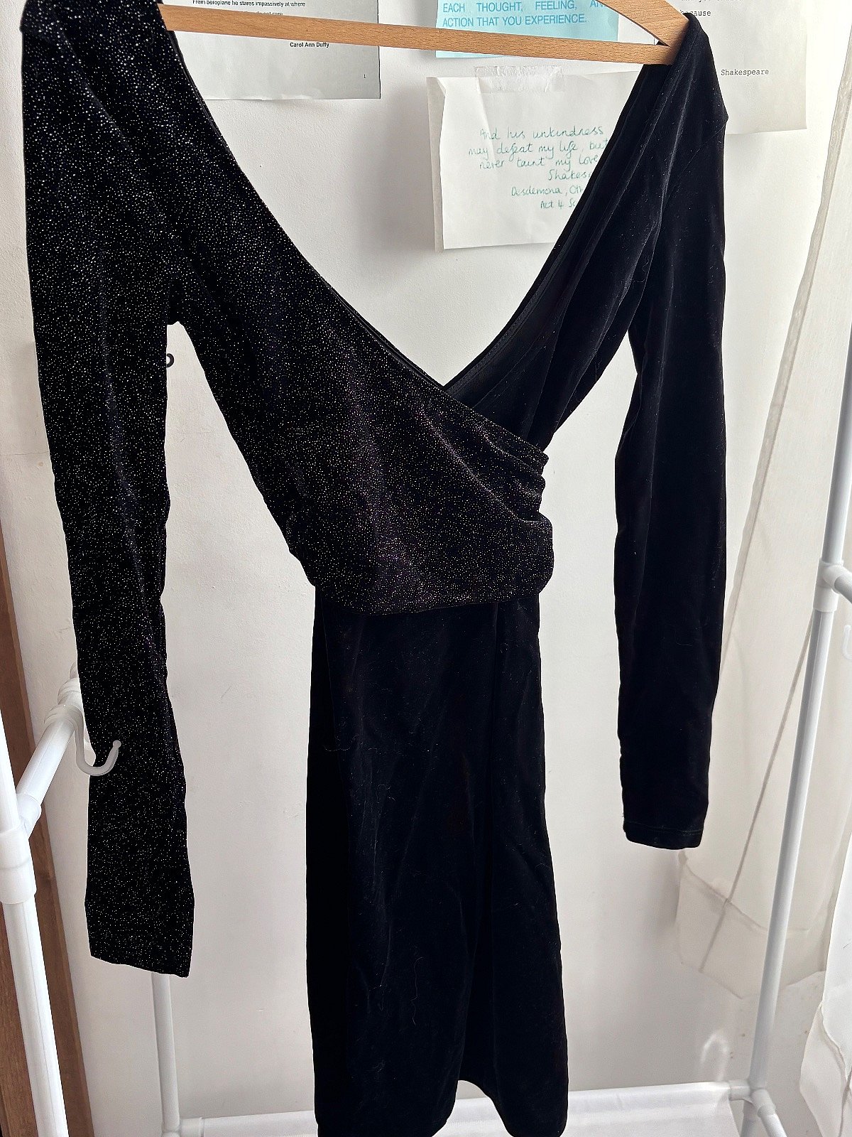 Ilbies Bershka Iswed bil-Glitter Wrap - photo 2